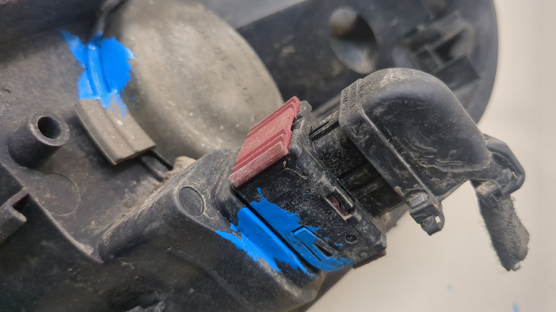 Фара правая