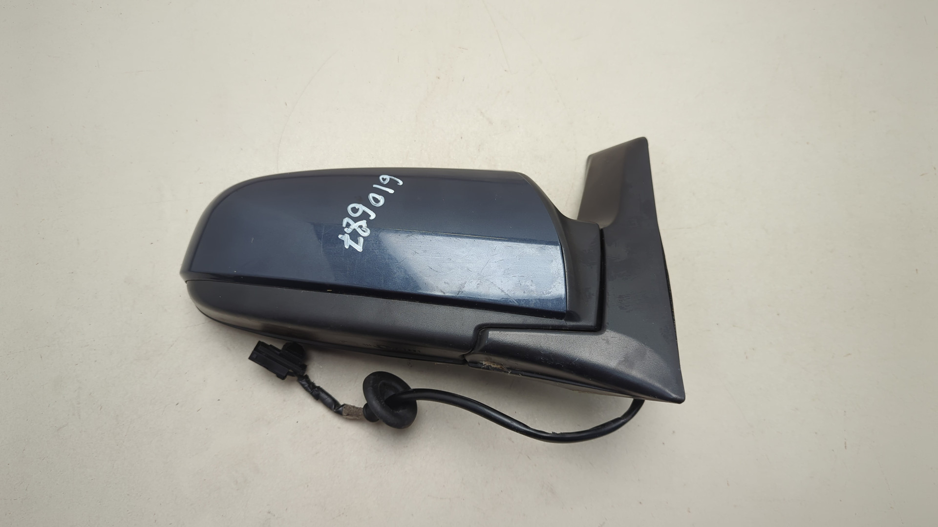 Зеркало правое электрическое