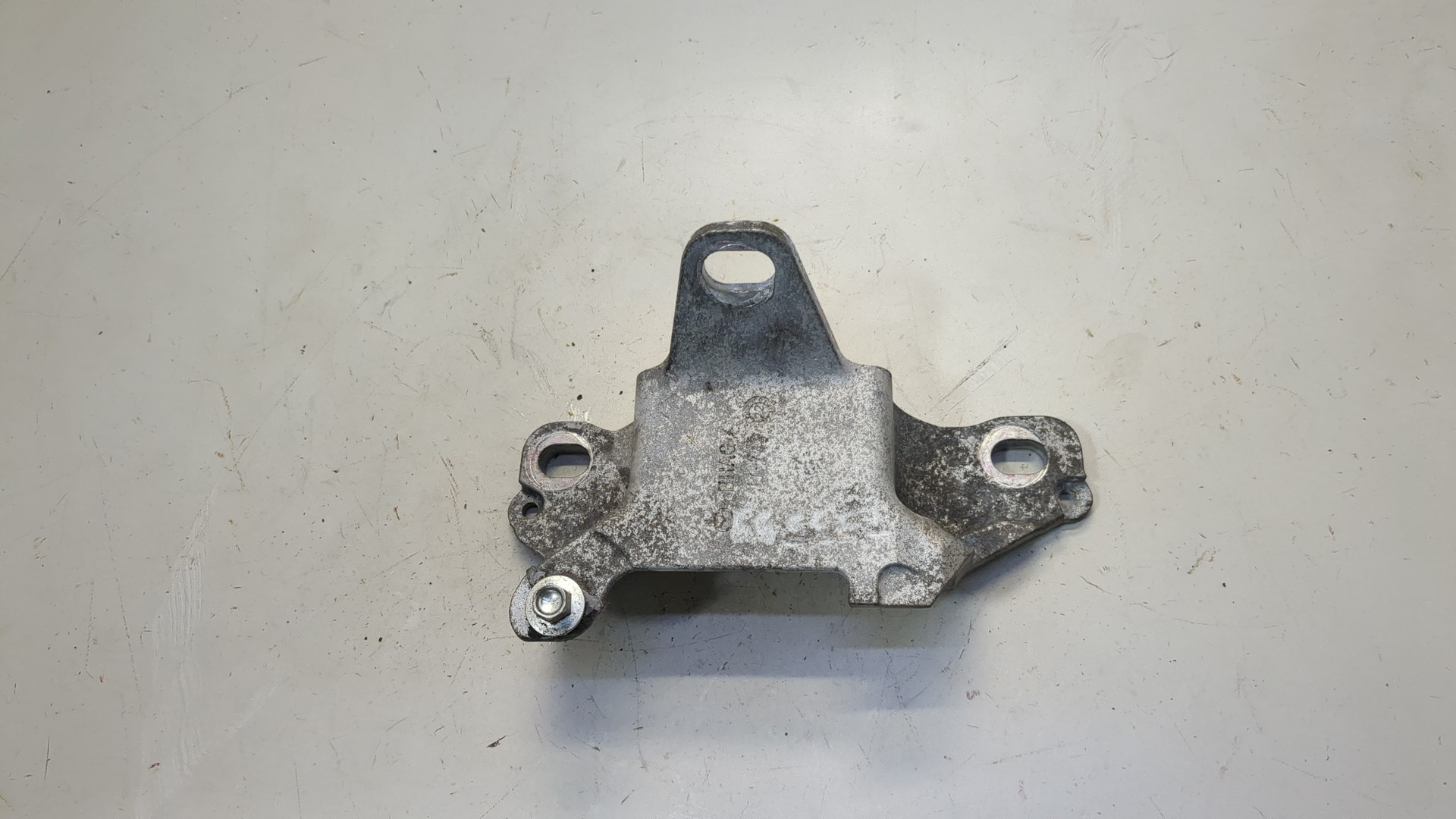 Кронштейн КПП