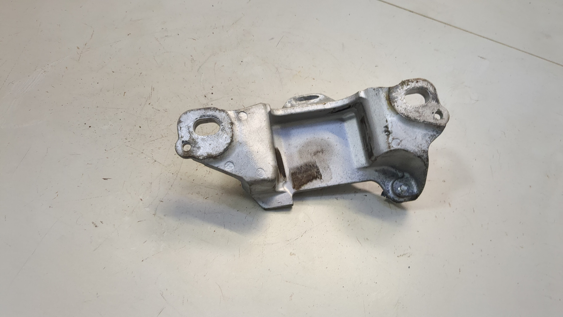 Кронштейн КПП