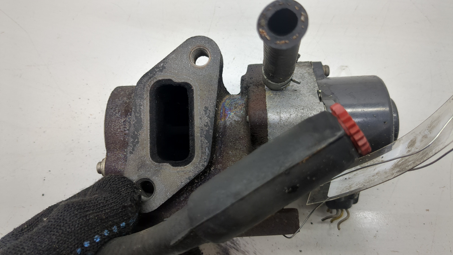 Клапан рециркуляции выхлопных газов (EGR)