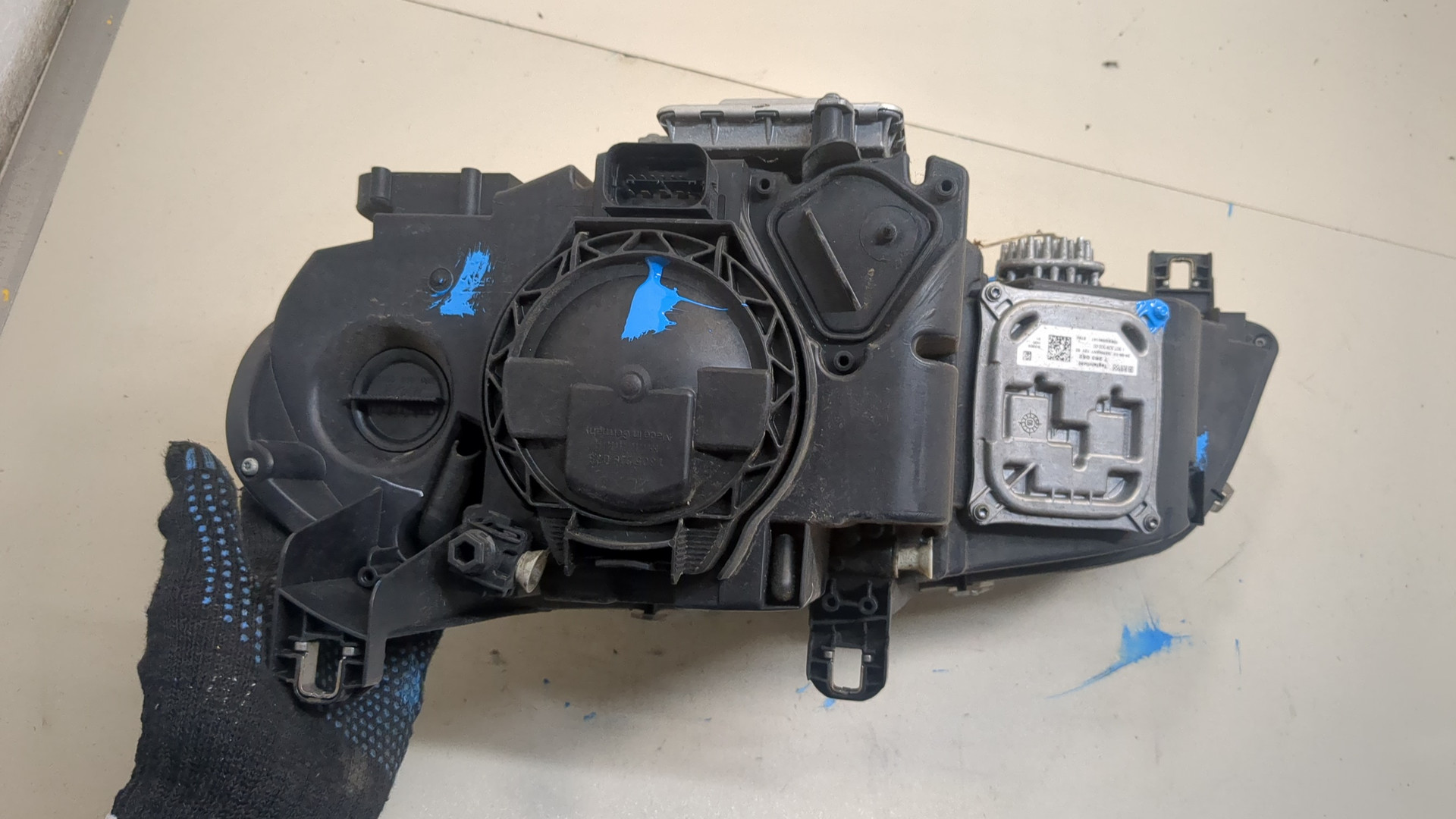 Фара правая