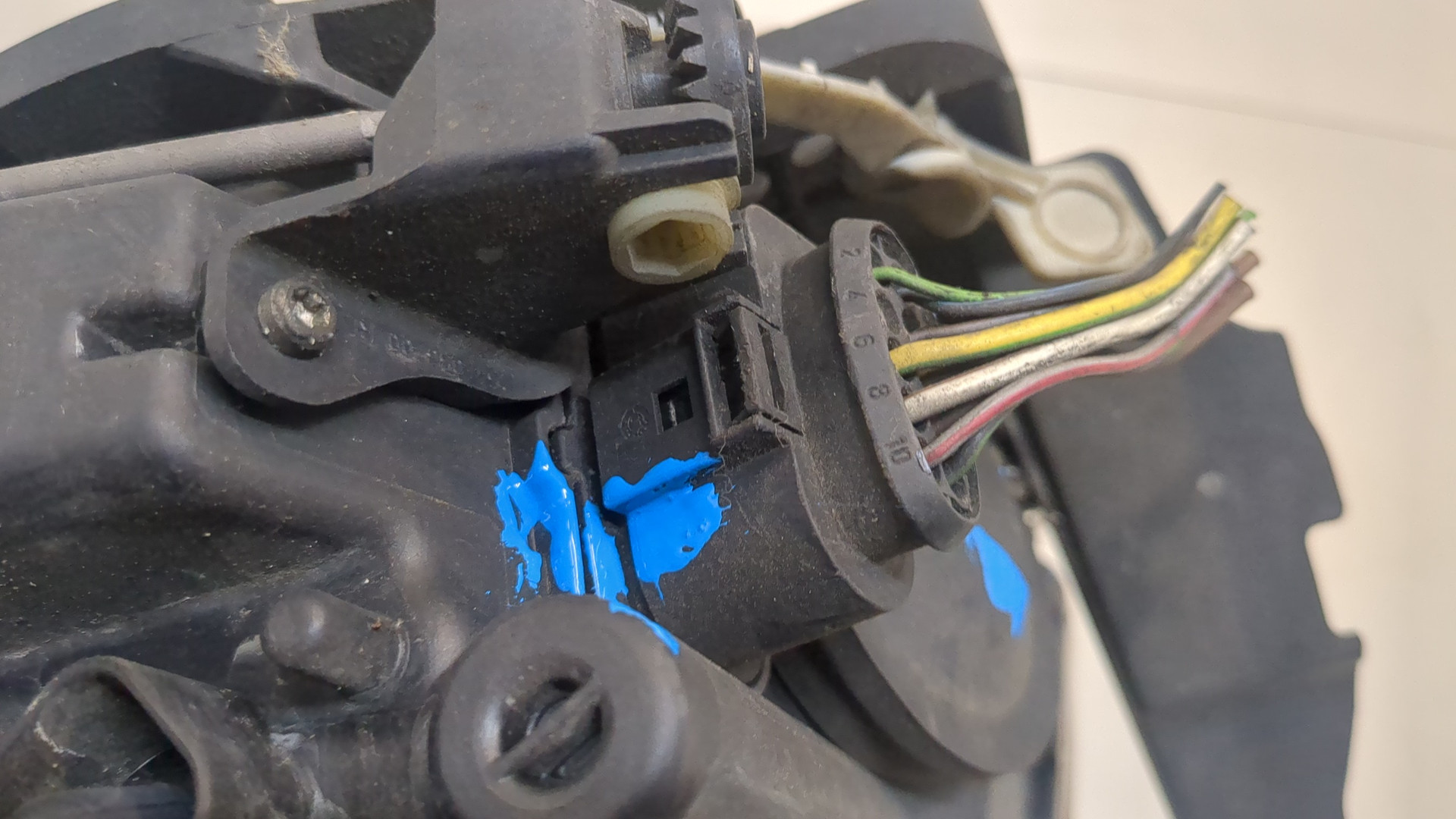 Фара правая