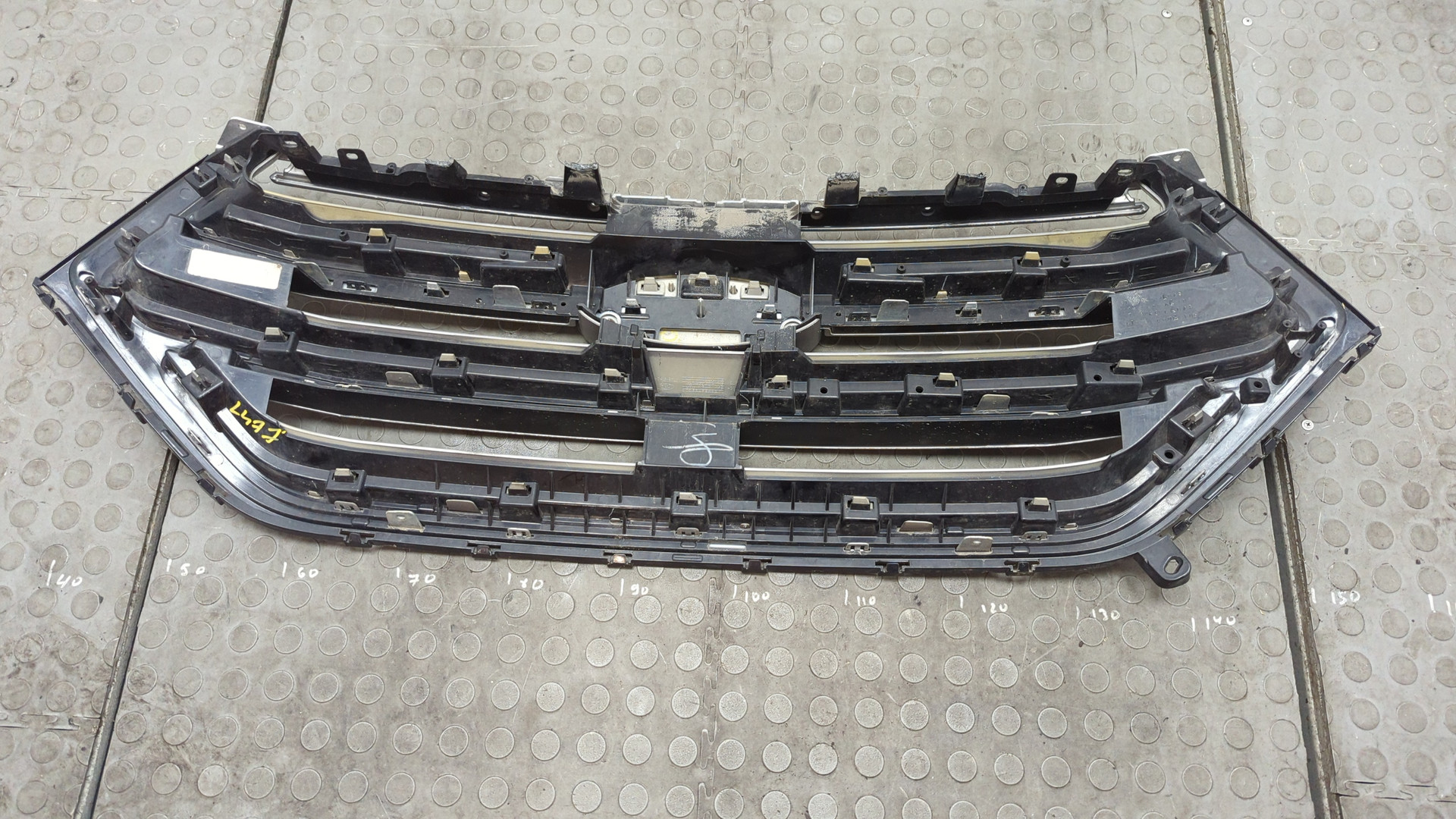 Решетка радиатора