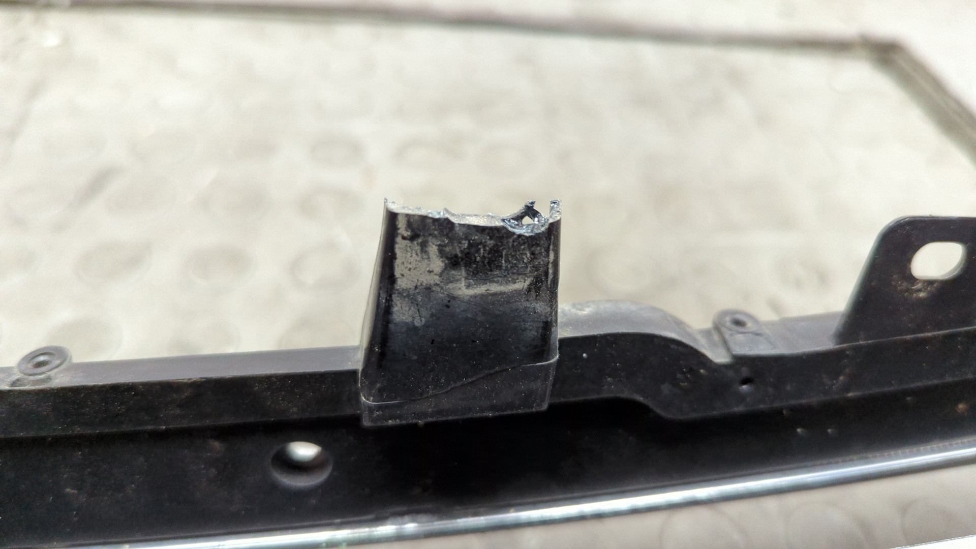 Решетка радиатора