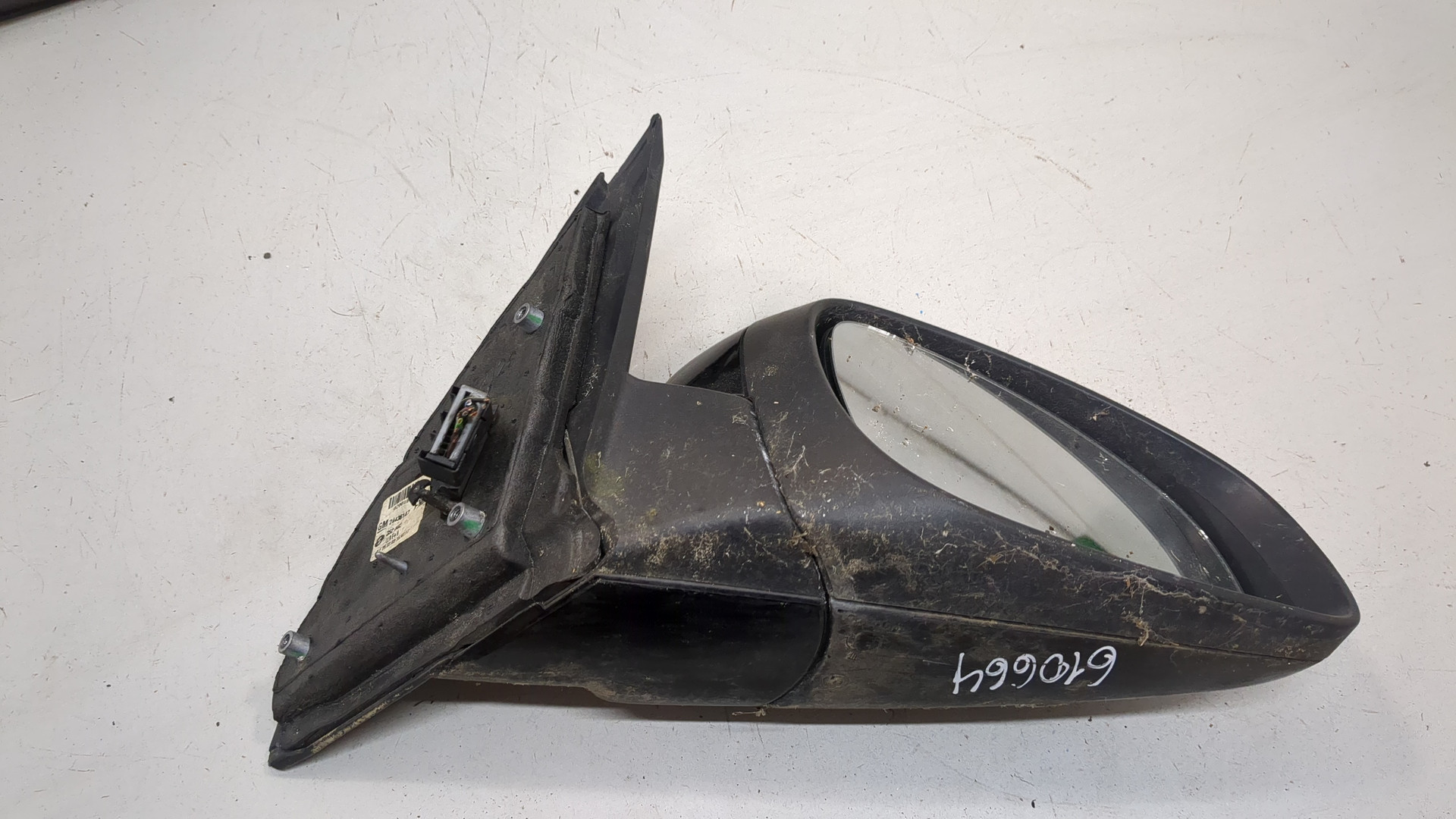 Зеркало правое электрическое