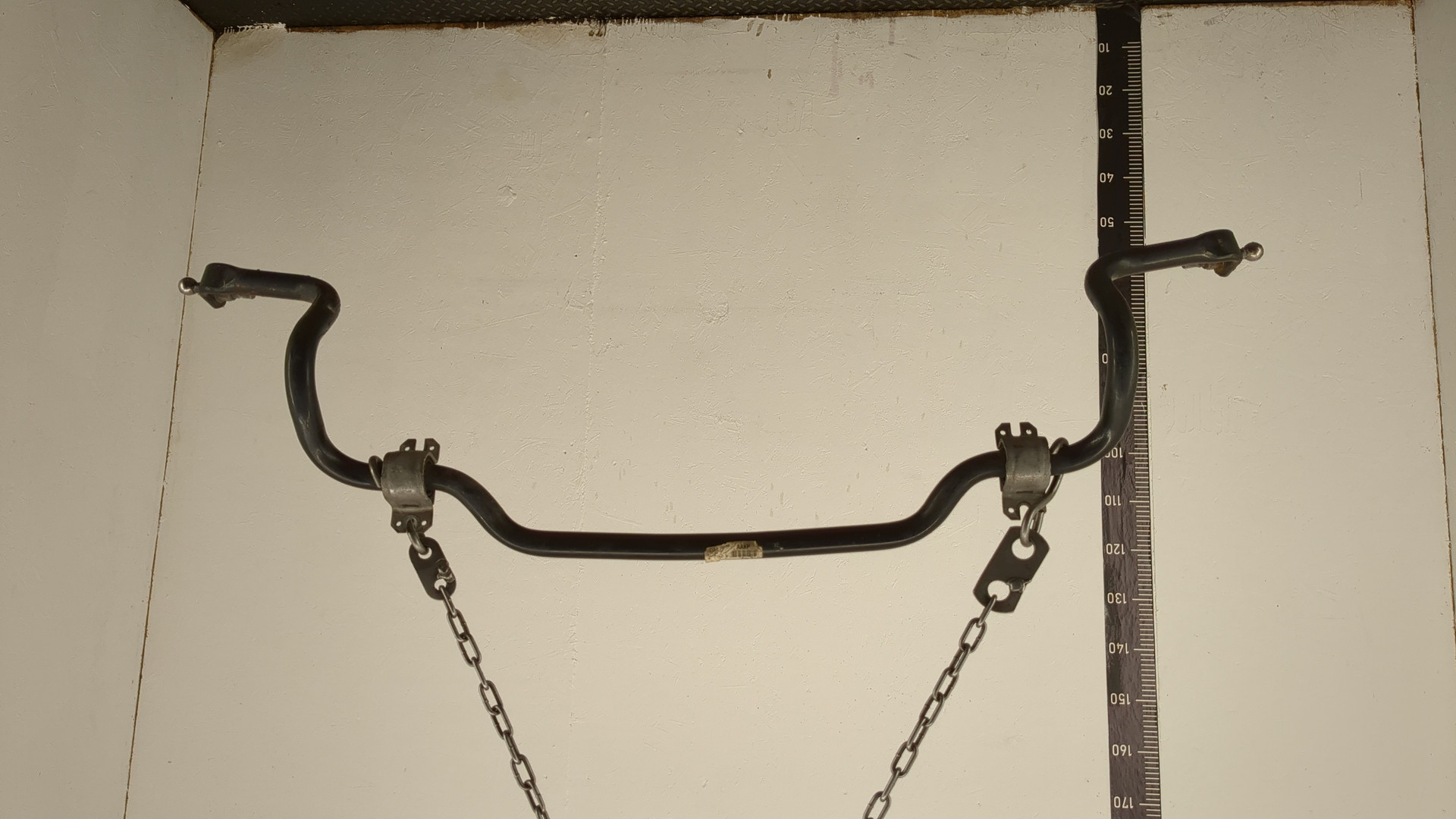 Стабилизатор передний