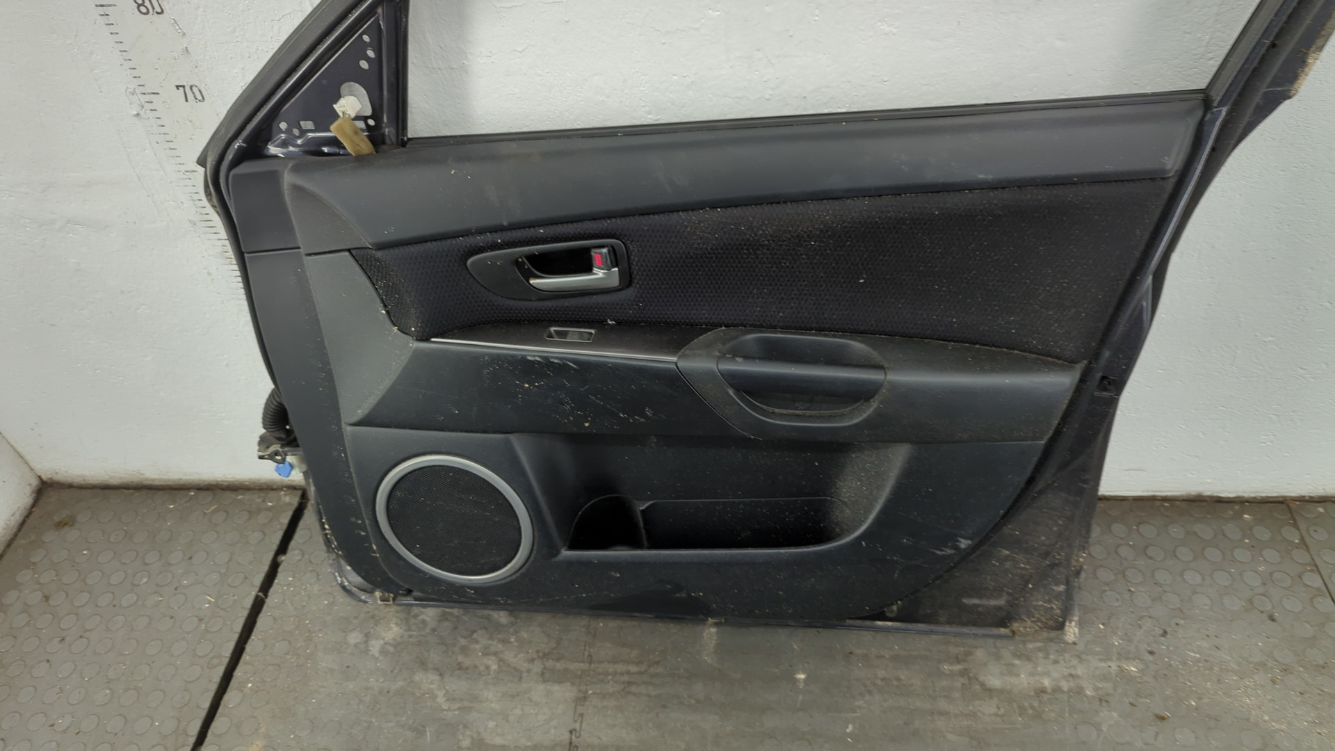 Дверь передняя правая