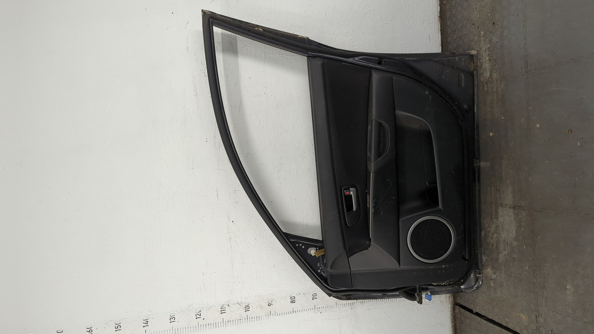 Дверь передняя правая