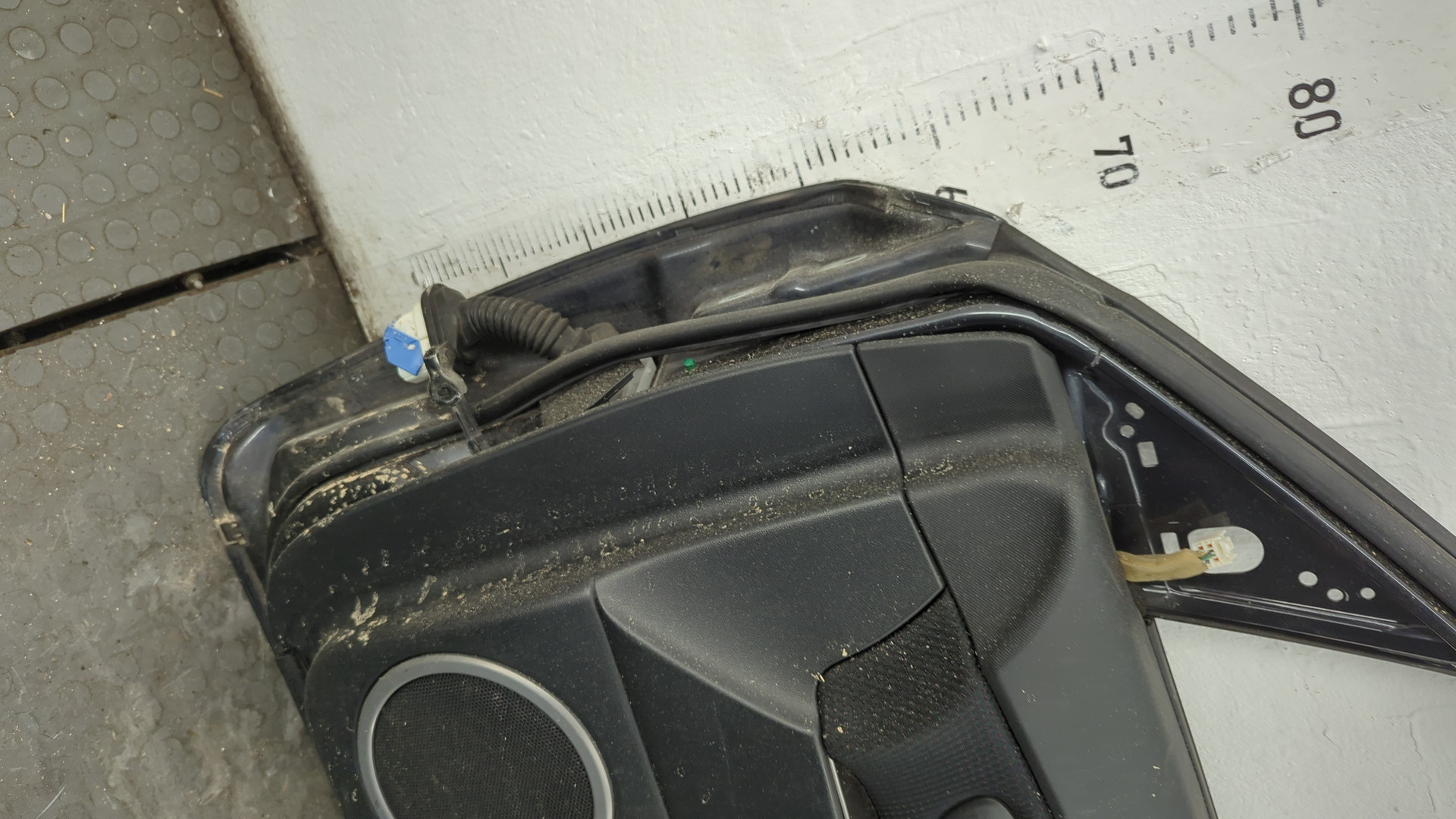 Дверь передняя правая