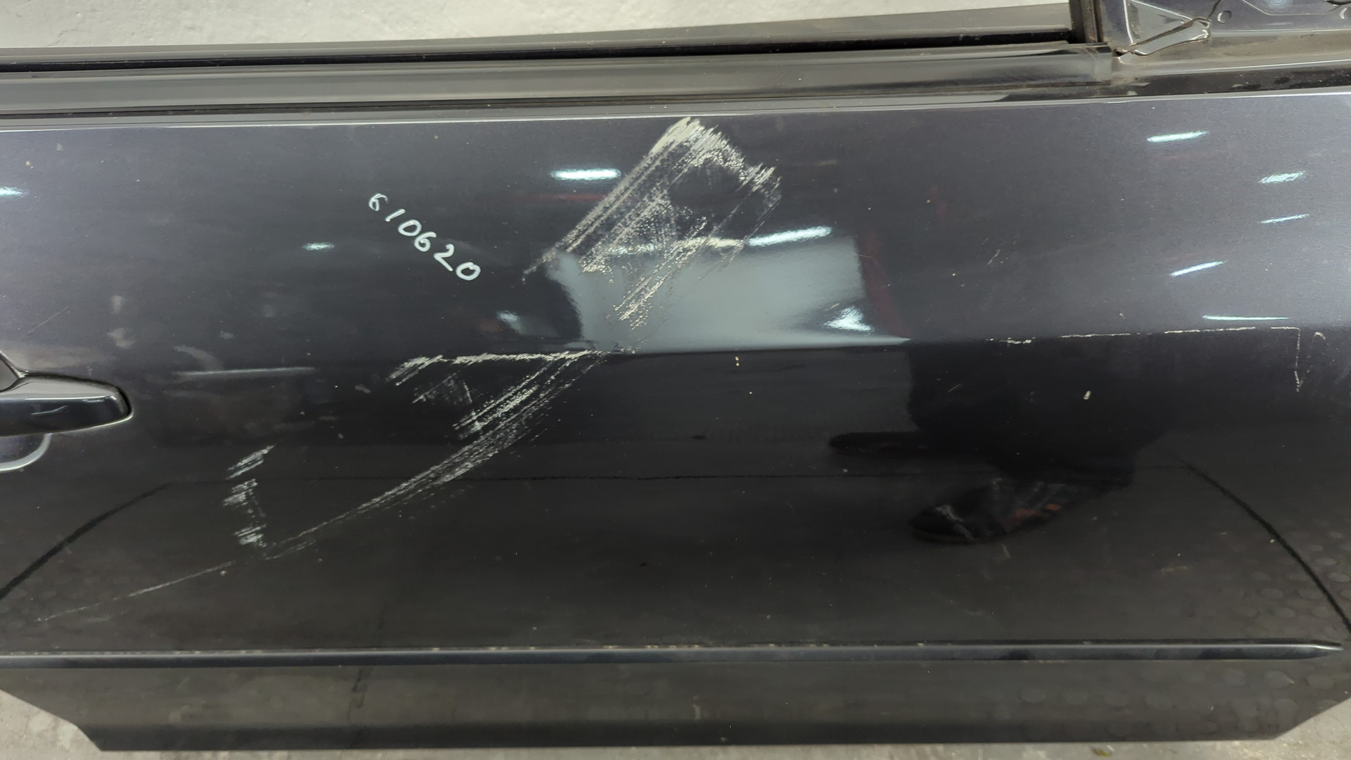 Дверь передняя правая