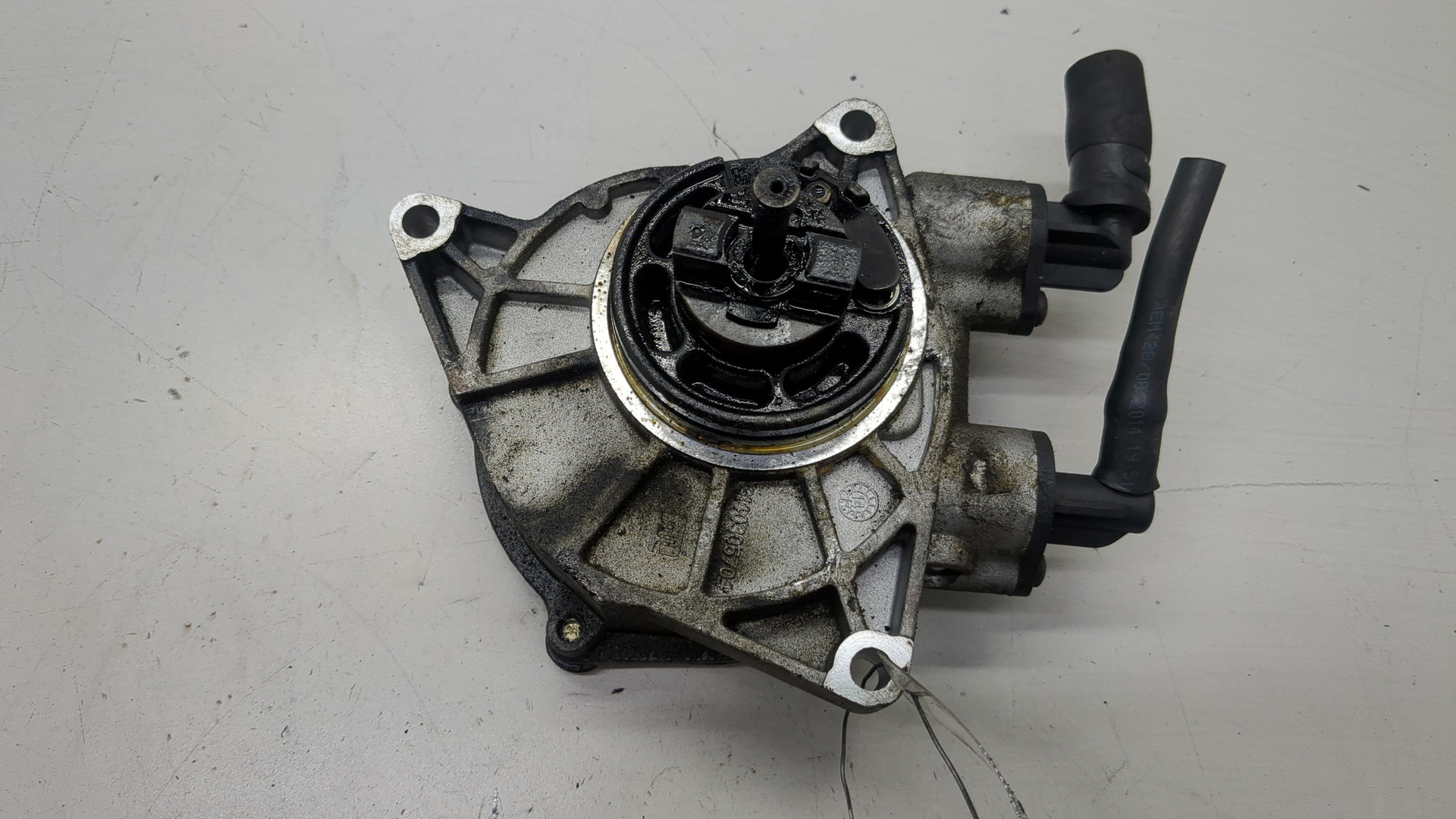 Насос вакуумный