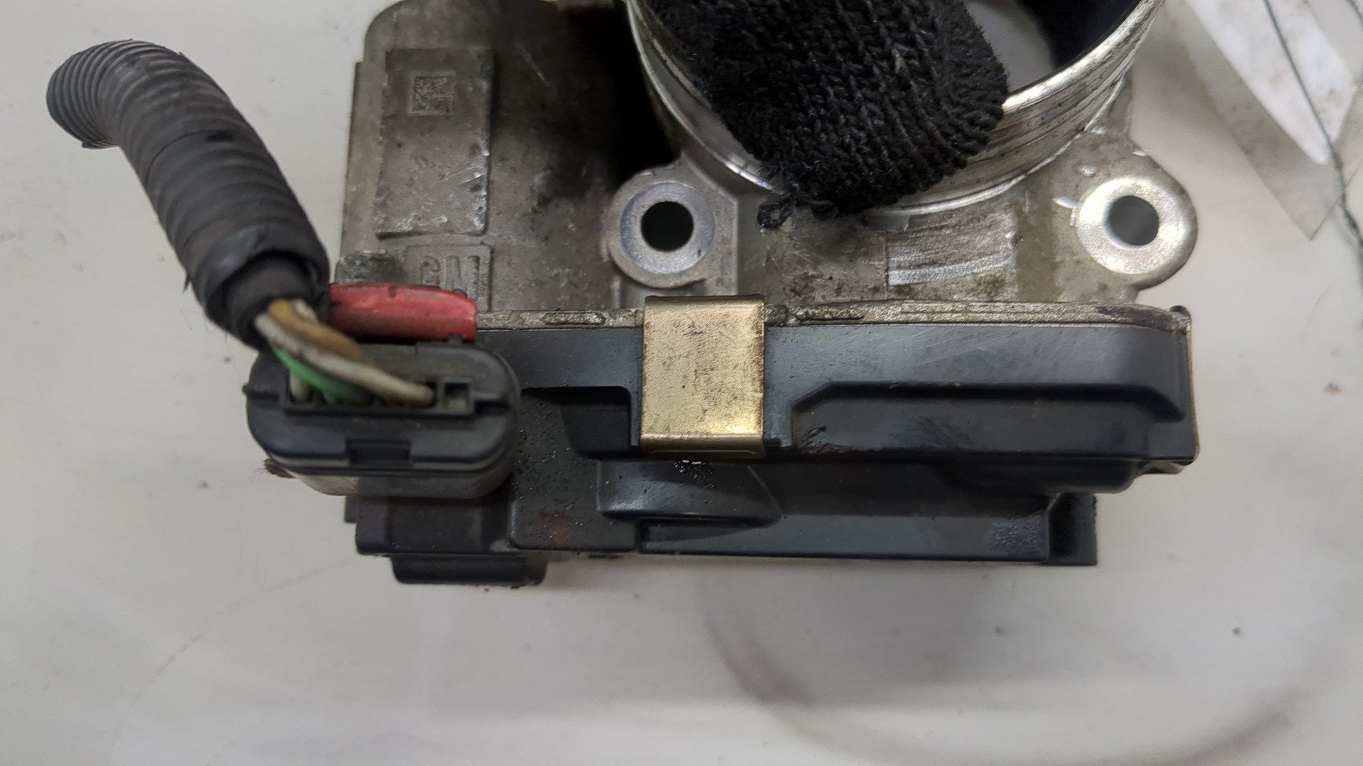 Заслонка дроссельная электрическая