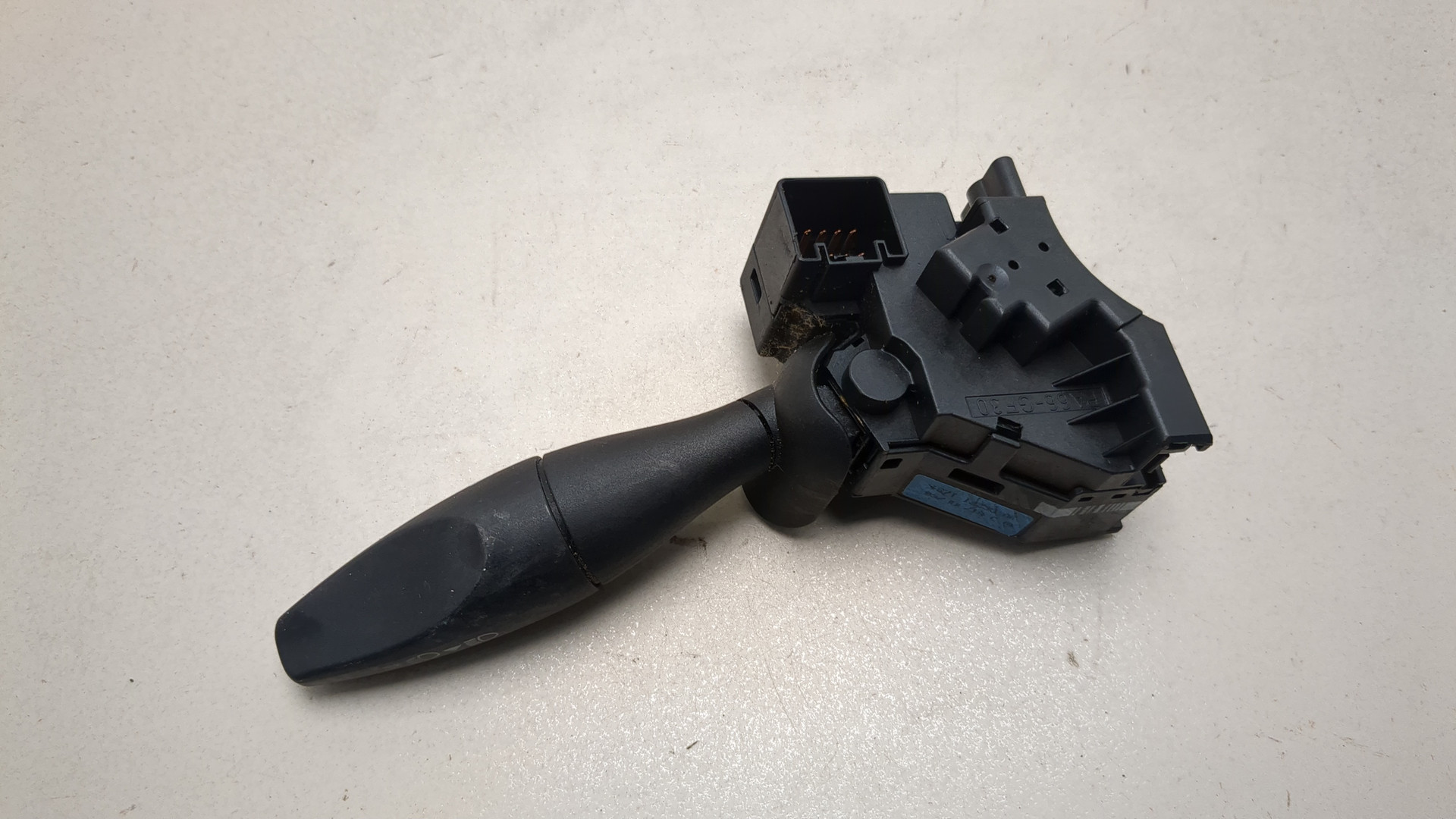 Переключатель поворотов подрулевой