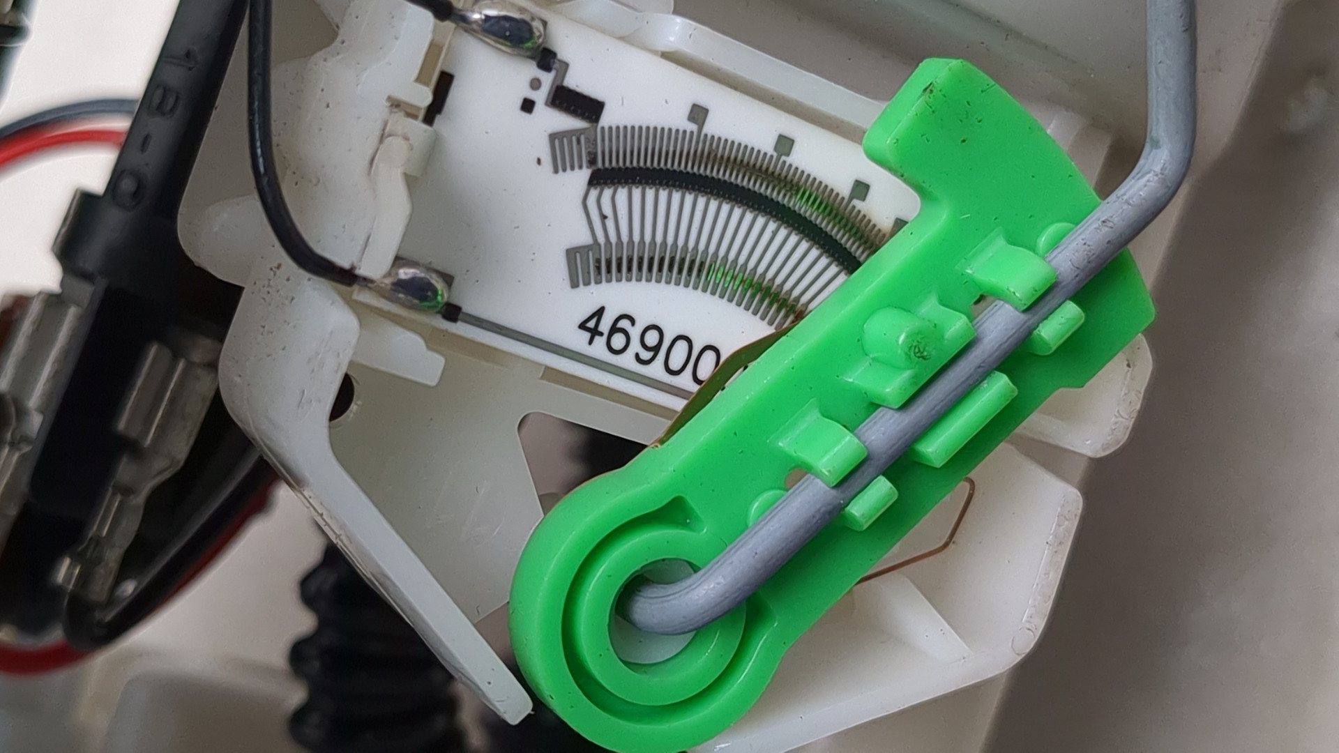 Насос топливный электрический