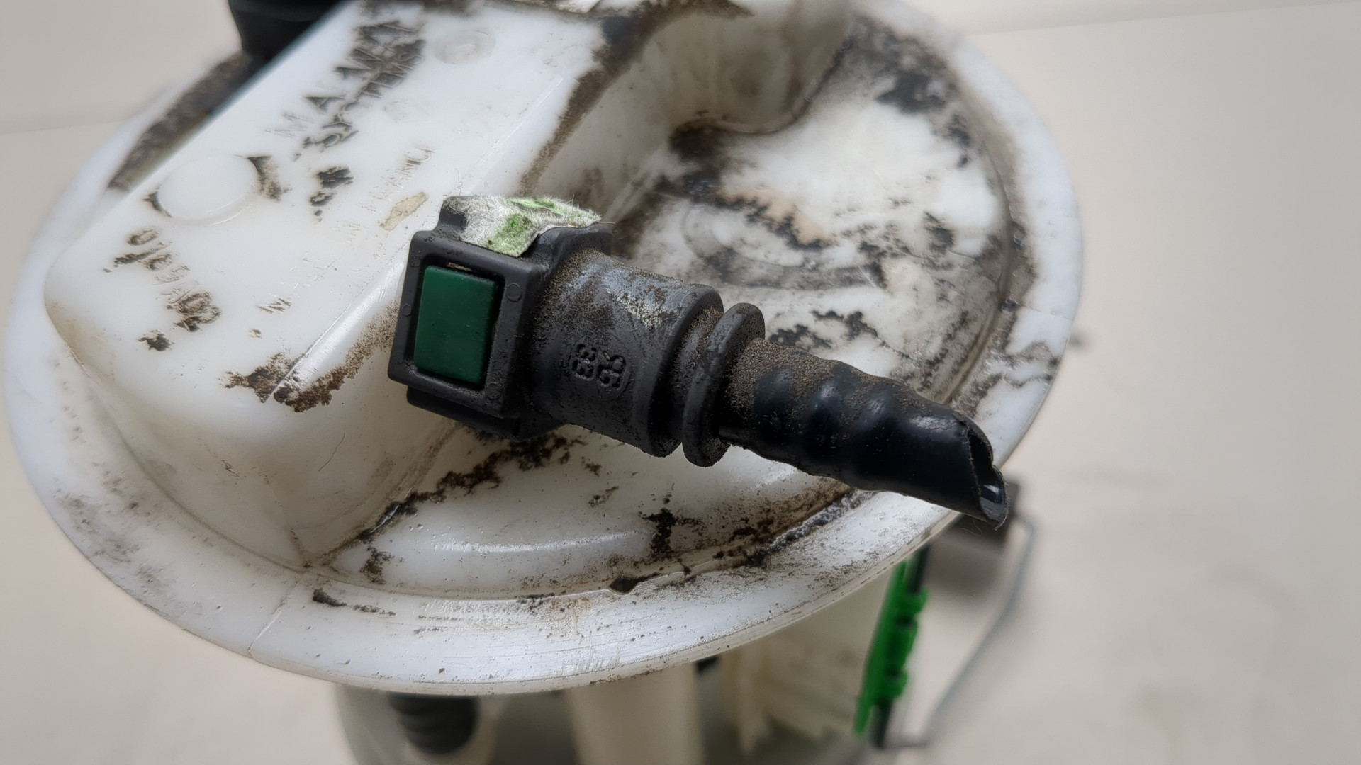 Насос топливный электрический