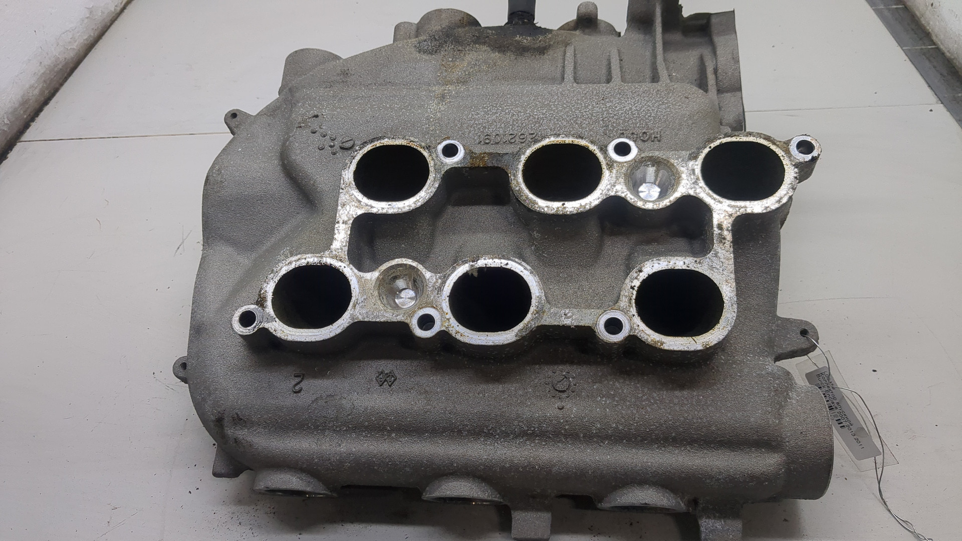 Коллектор впускной