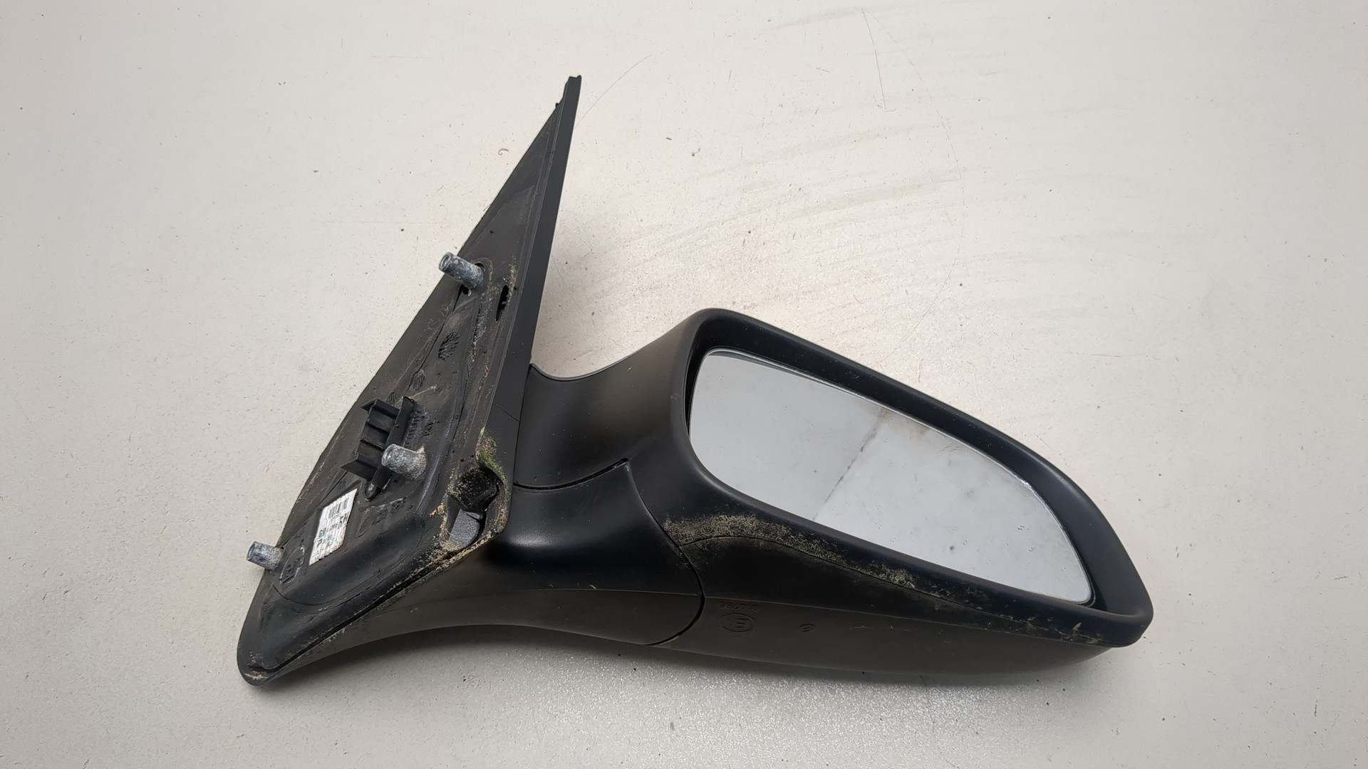 Зеркало правое электрическое