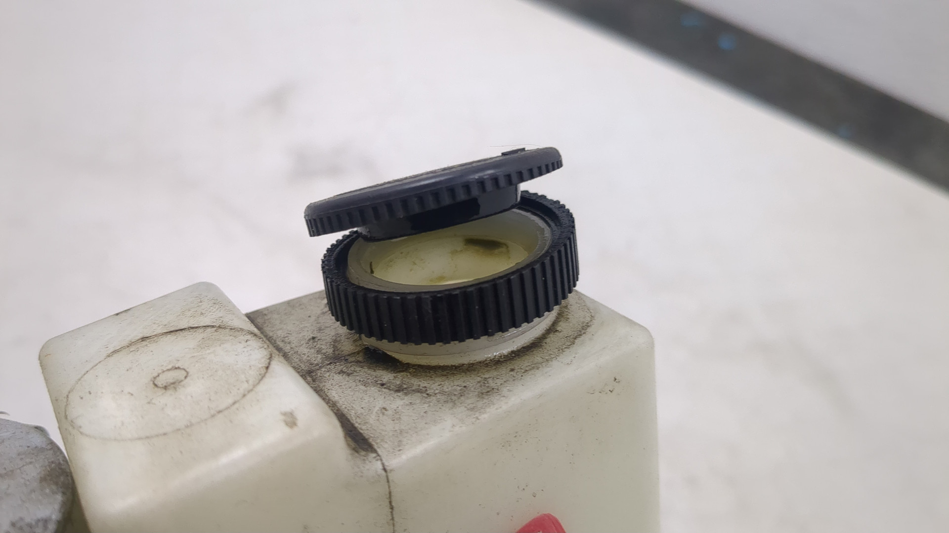 Бачок расширительный