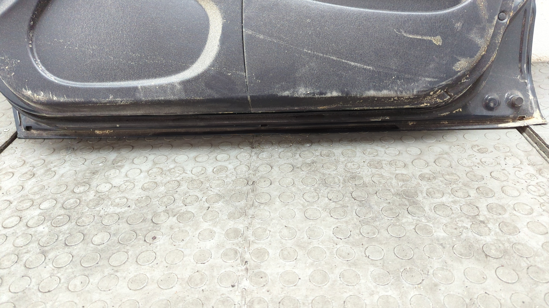 Дверь передняя правая