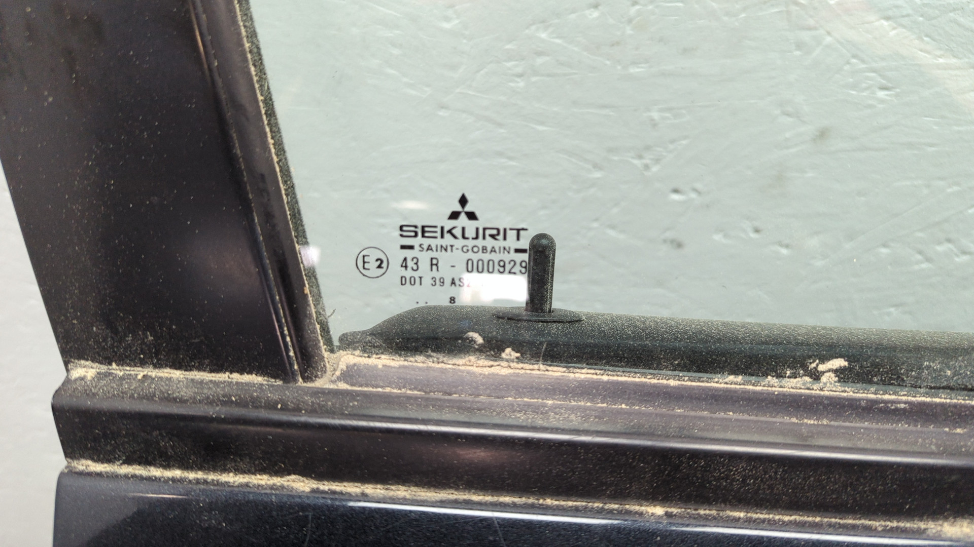 Дверь передняя правая