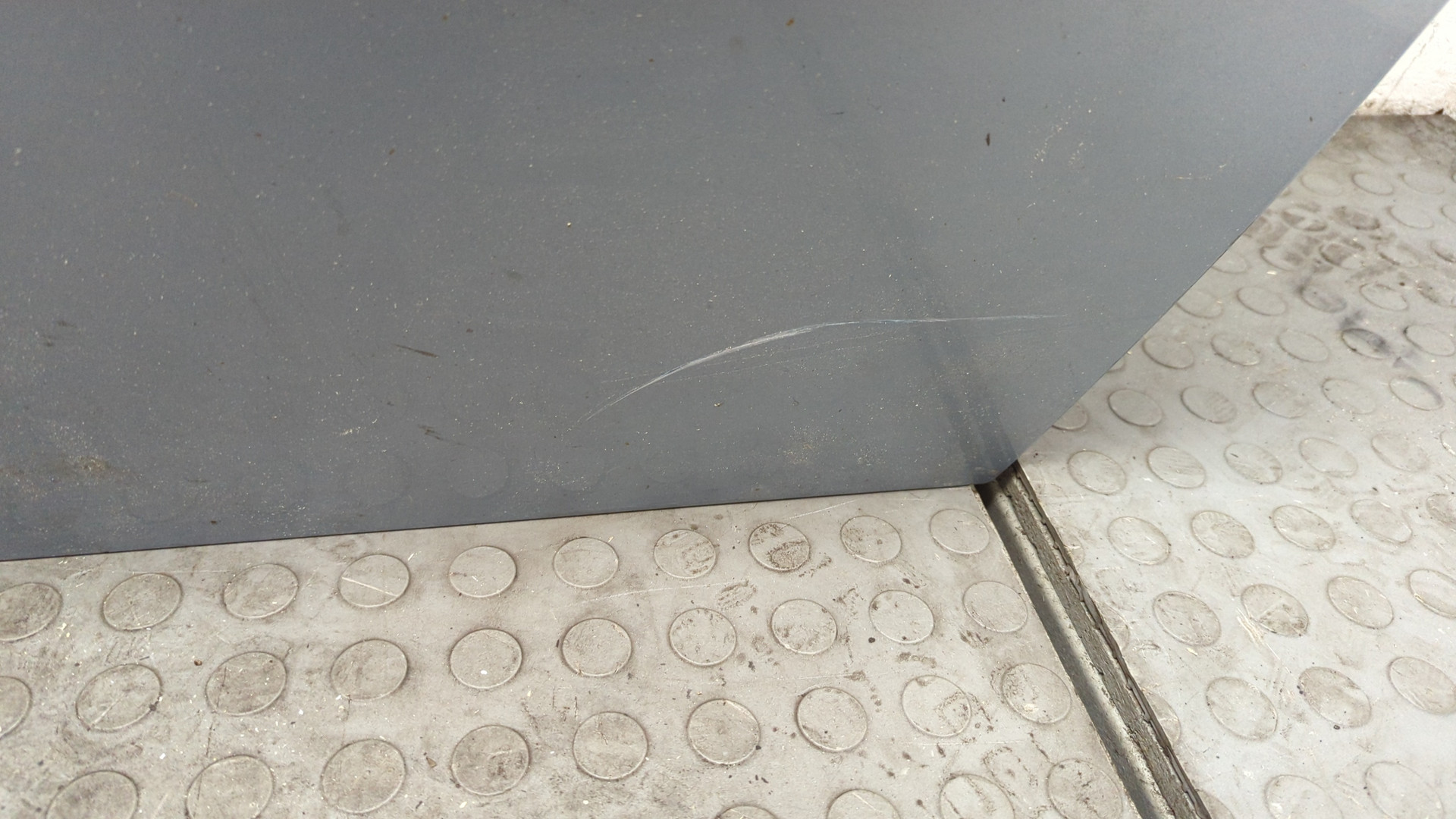 Дверь передняя правая