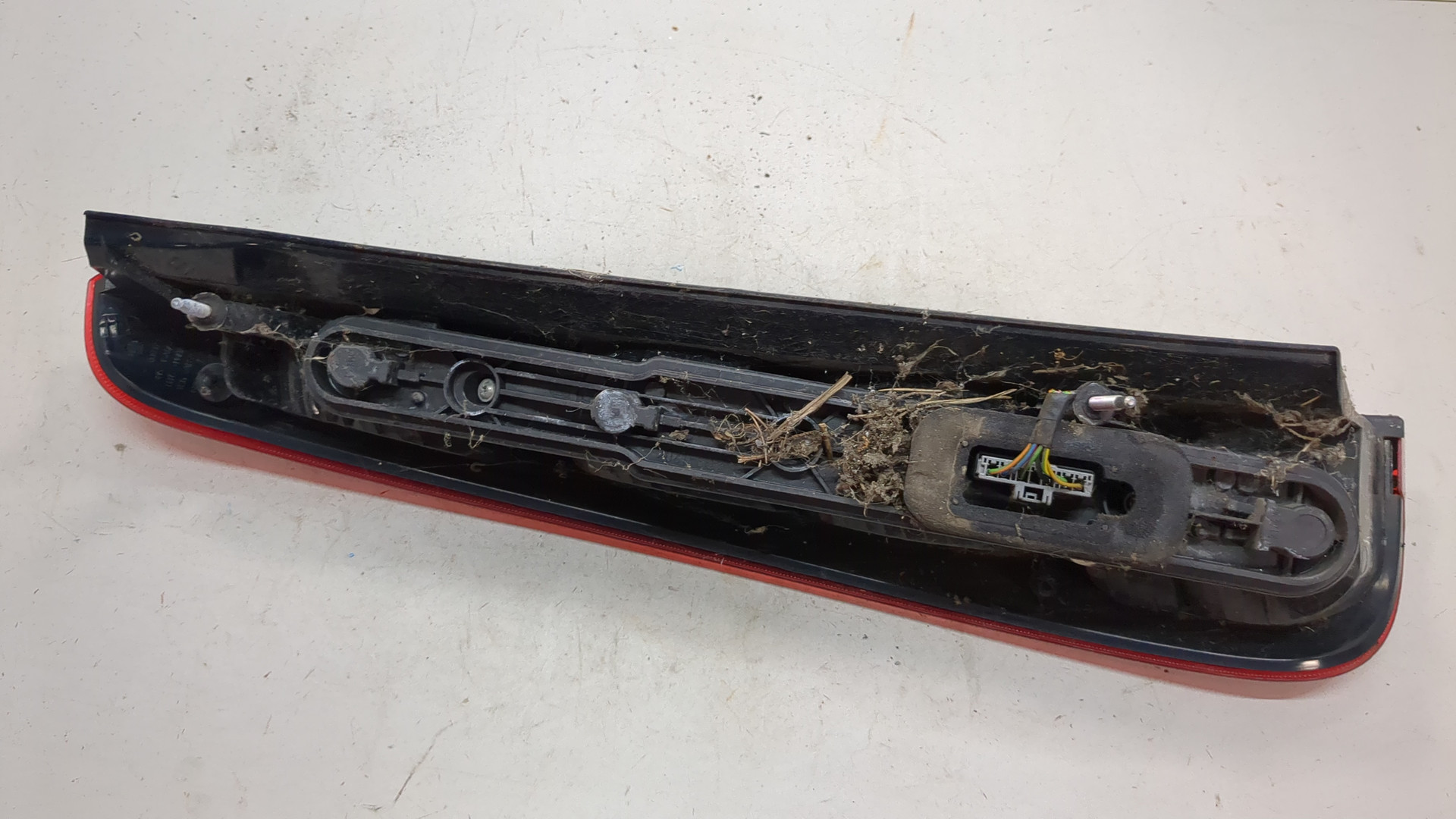 Фонарь задний правый