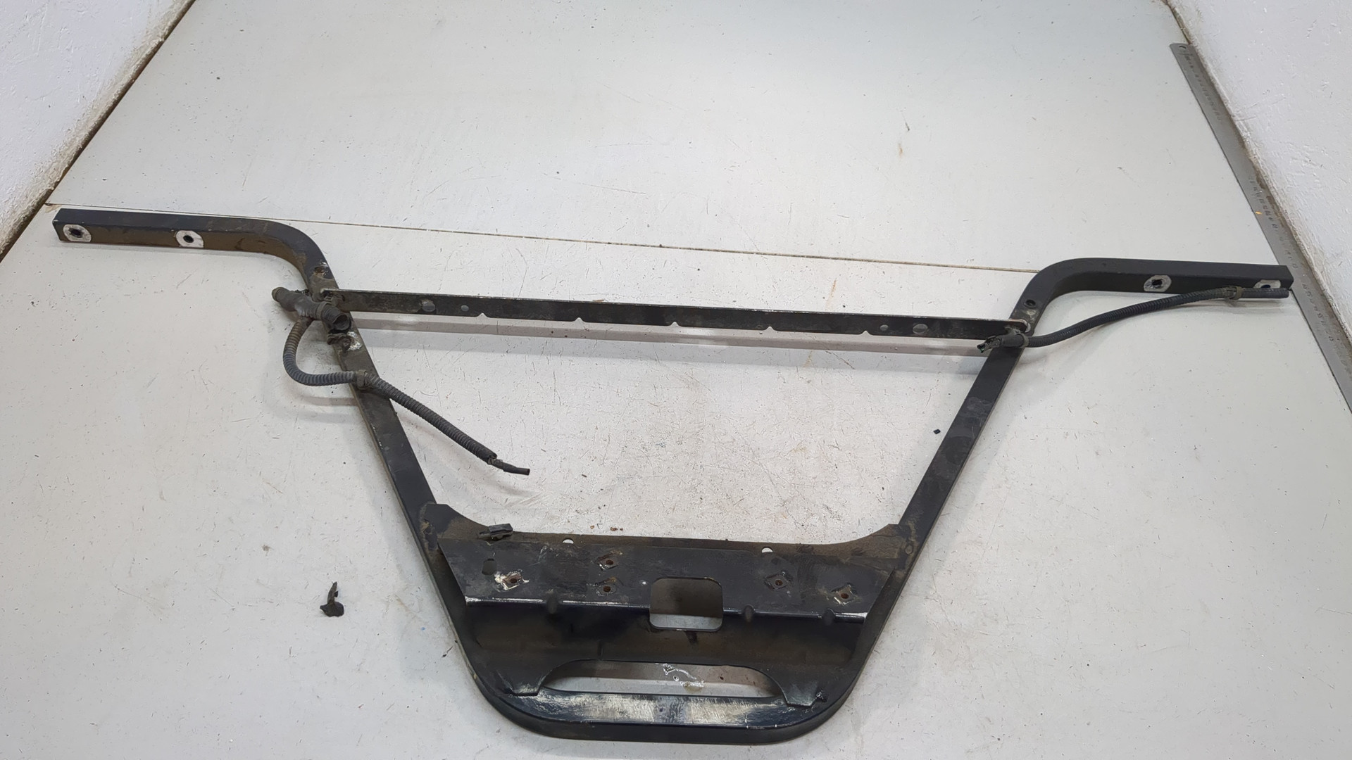 Кронштейн (сопут. товар)