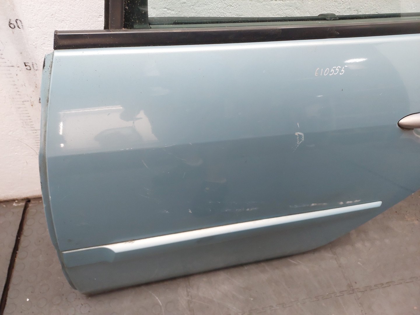 Дверь задняя левая