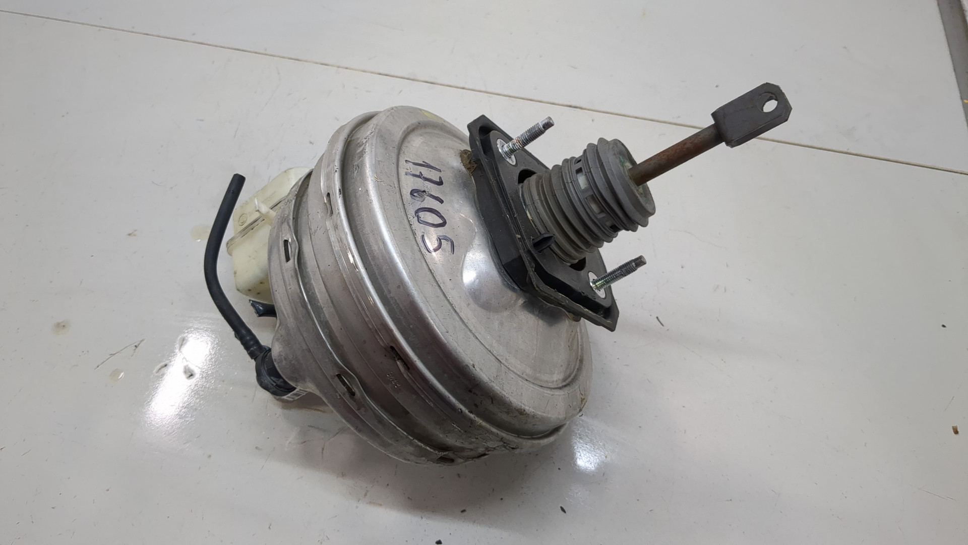 Цилиндр тормозной главный