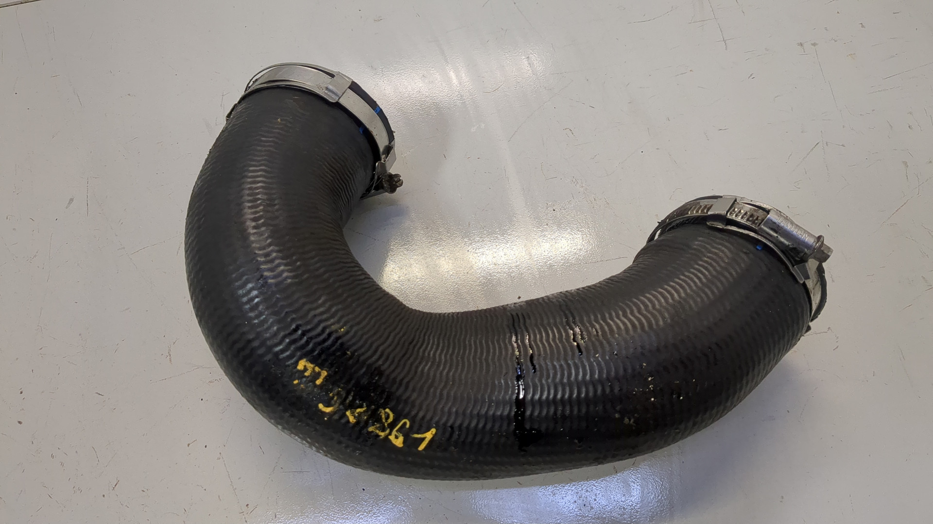 Патрубок интеркулера