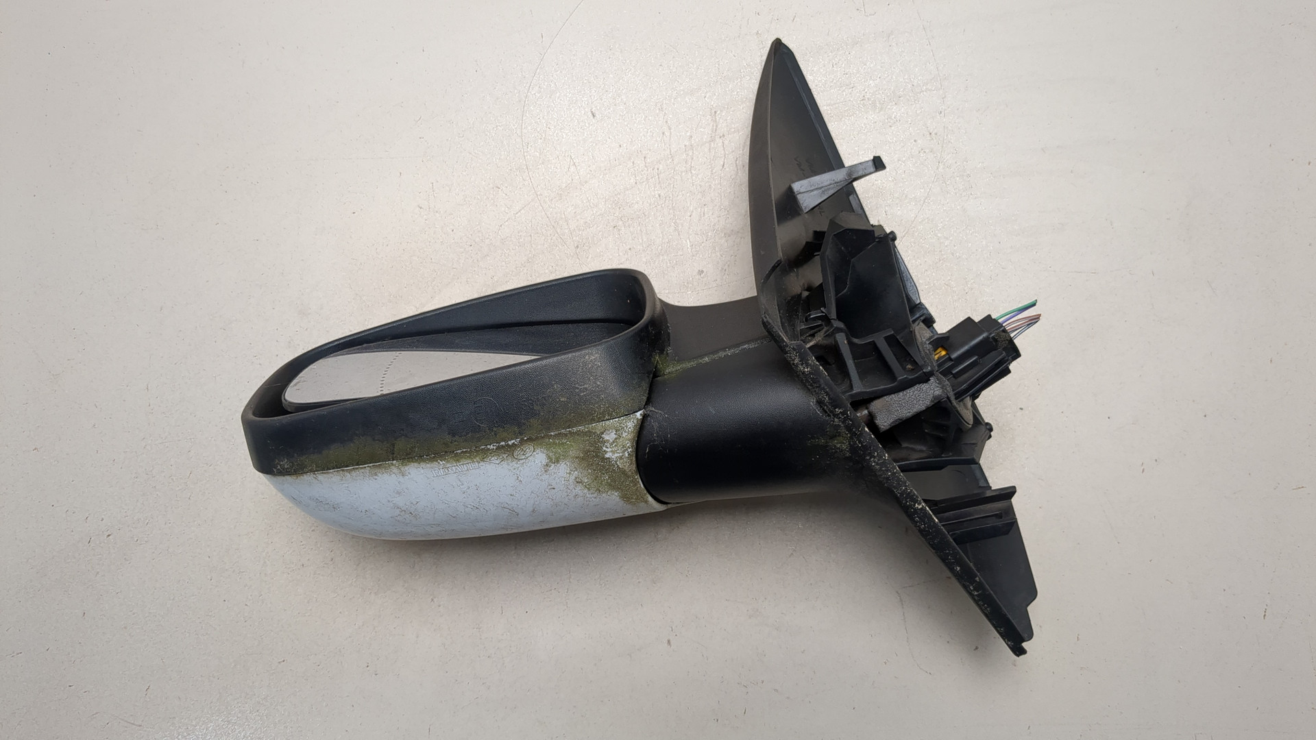 Зеркало левое электрическое