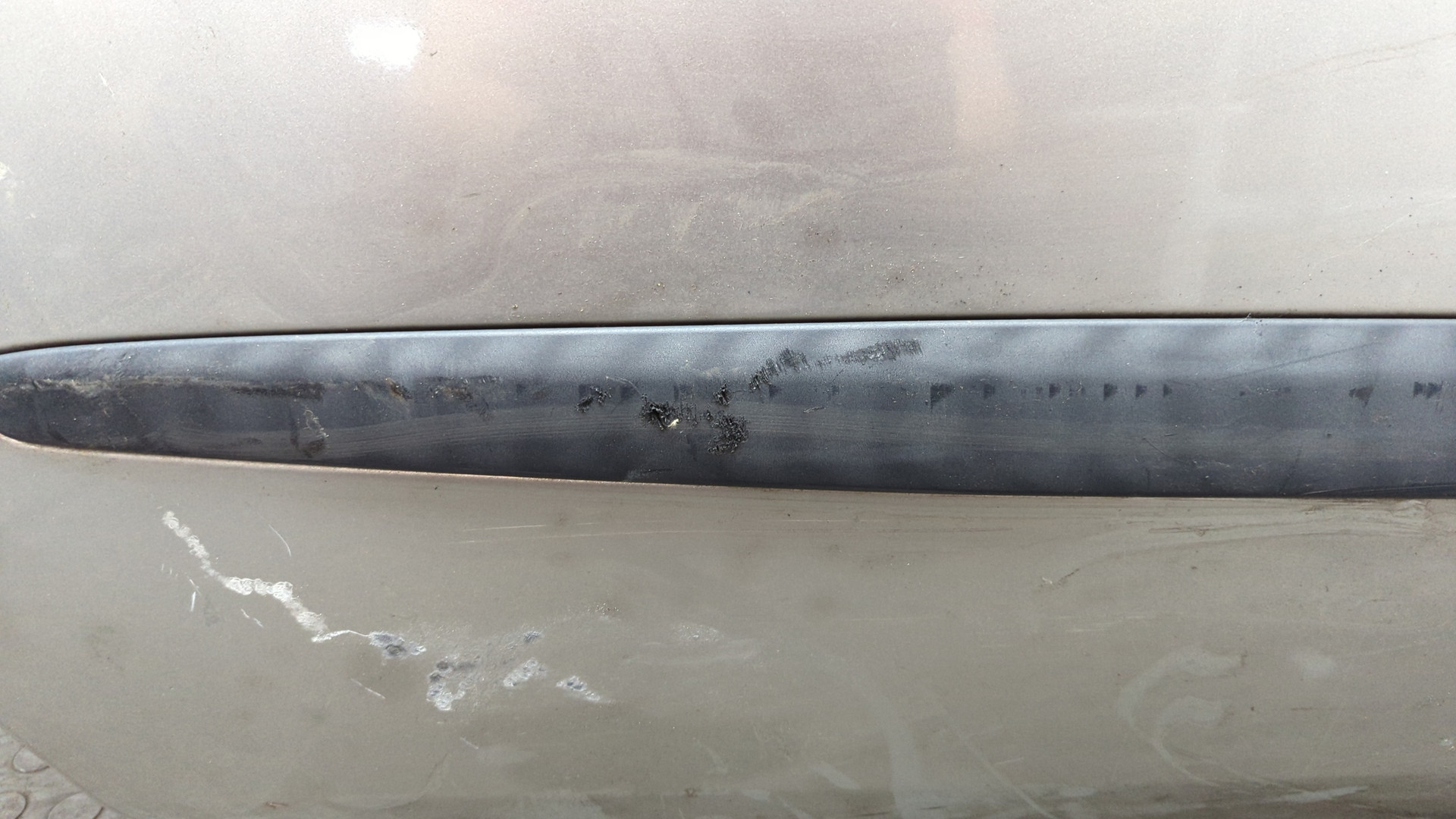 Дверь задняя правая