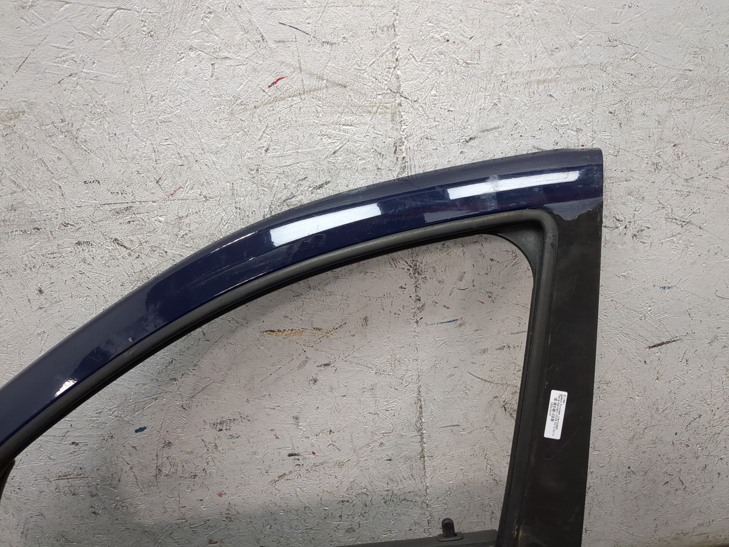 Дверь передняя левая