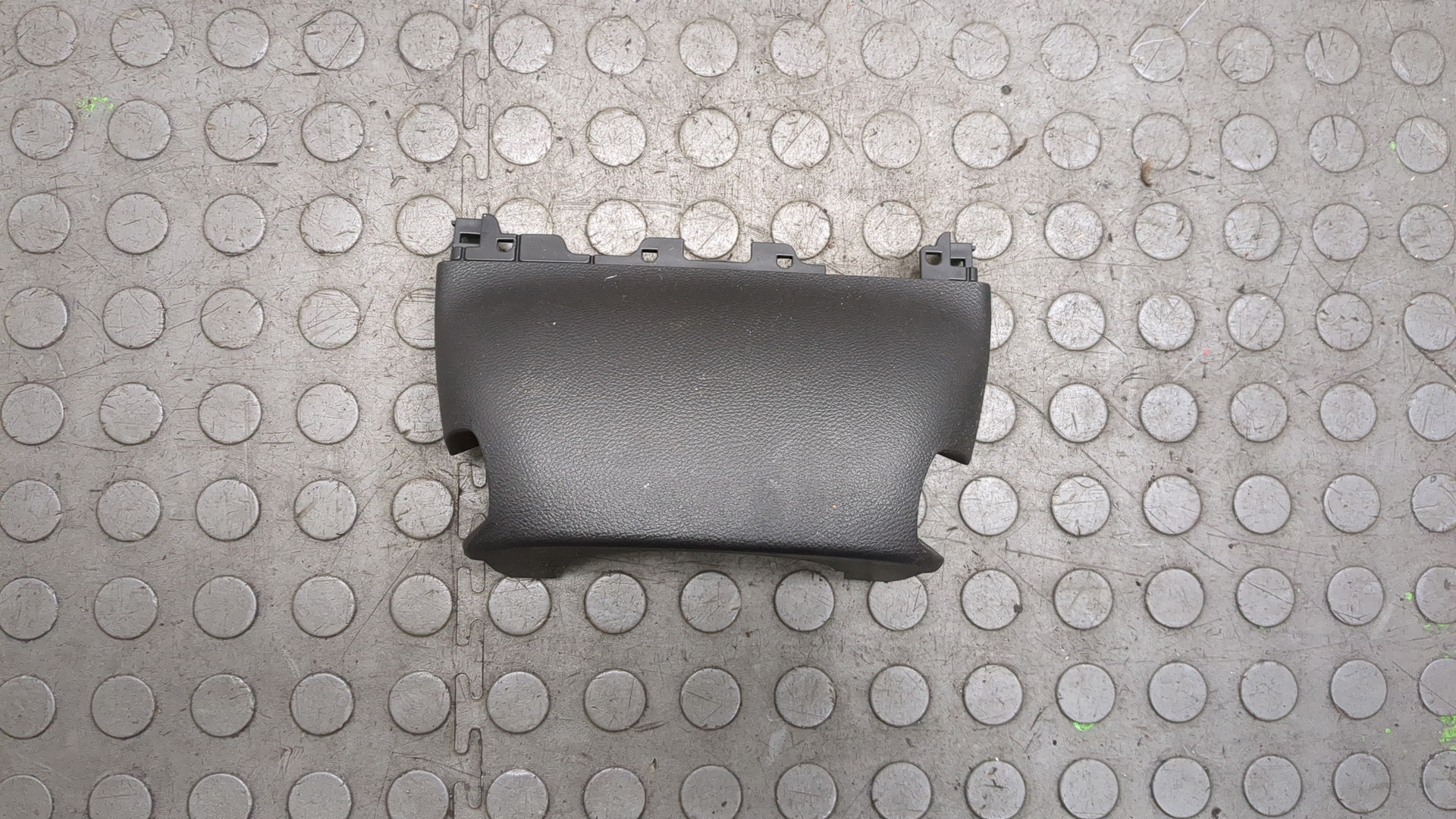 Кожух рулевой колонки