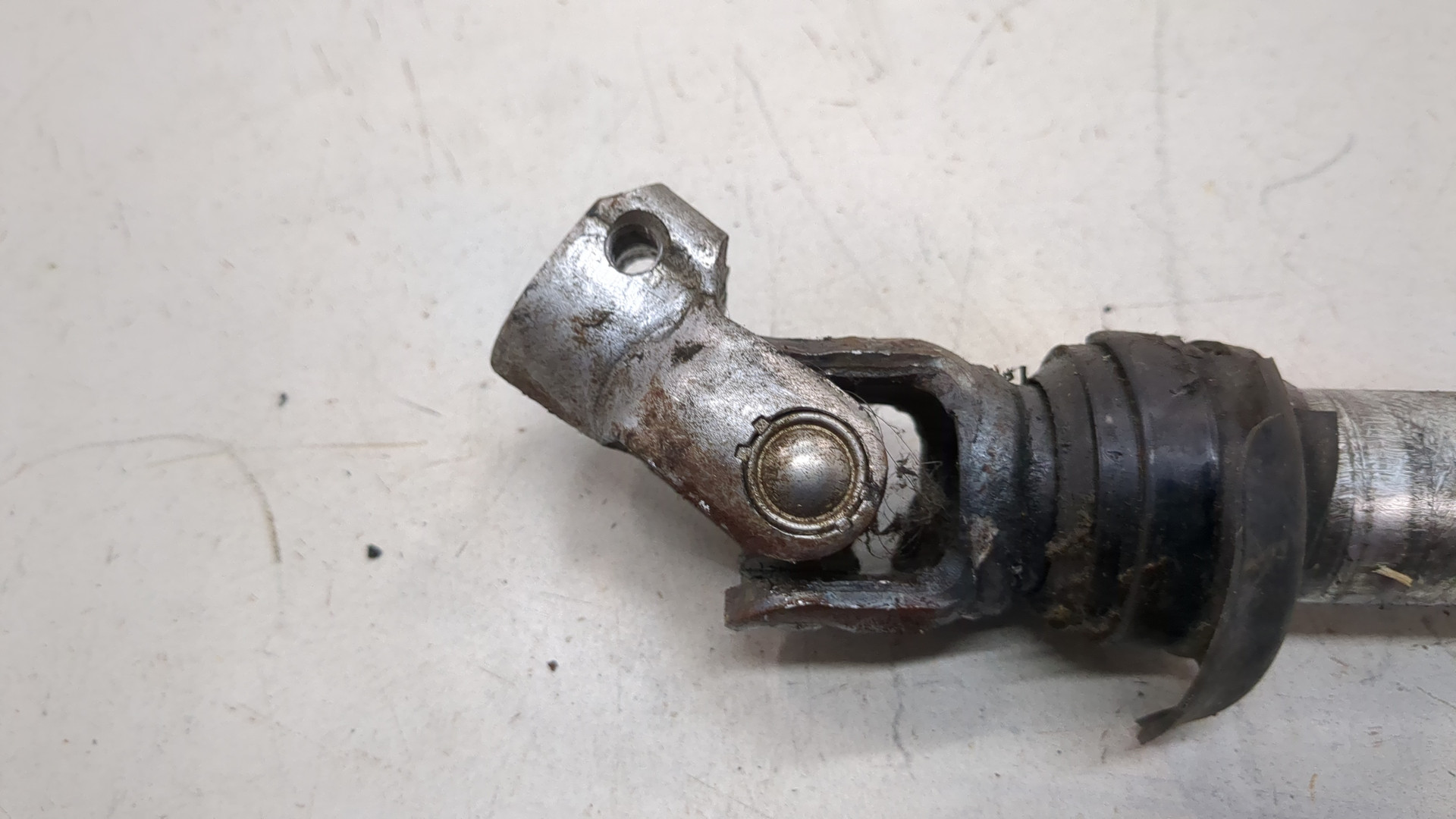 Кардан рулевой