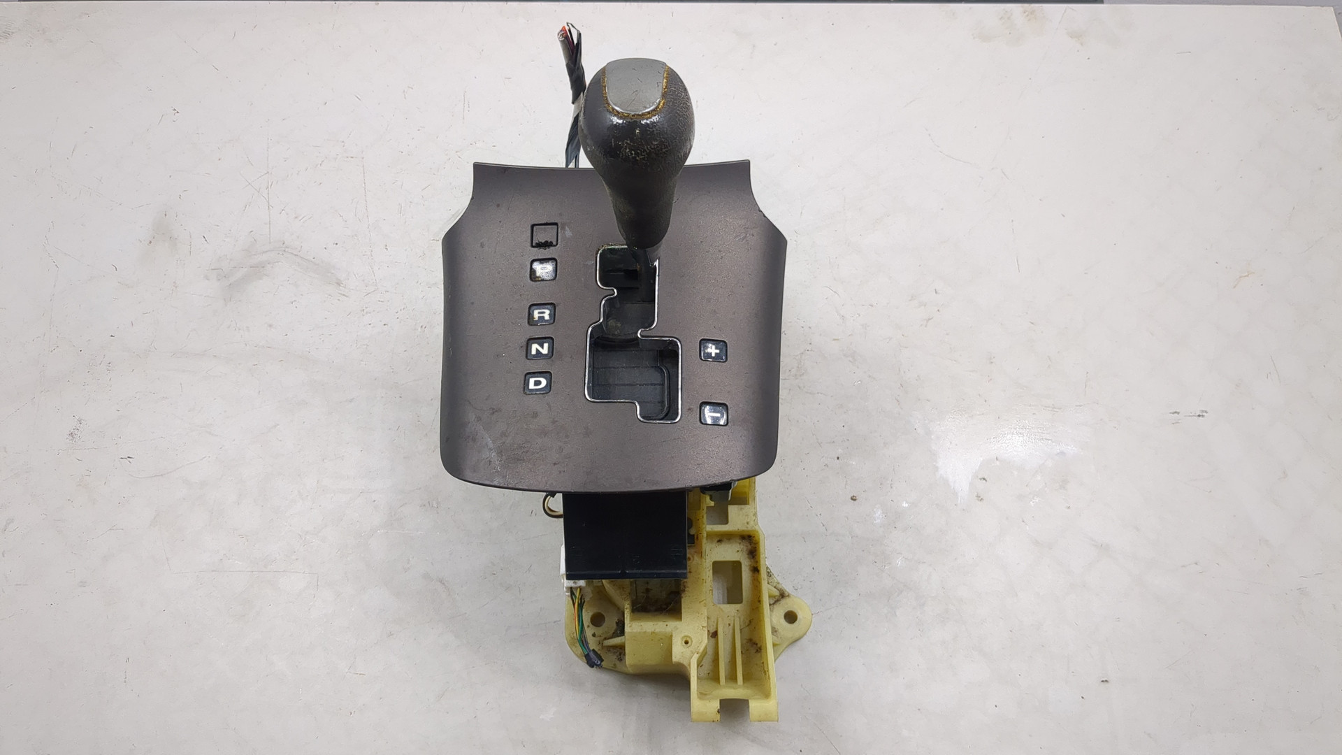 Кулиса МКПП / АКПП