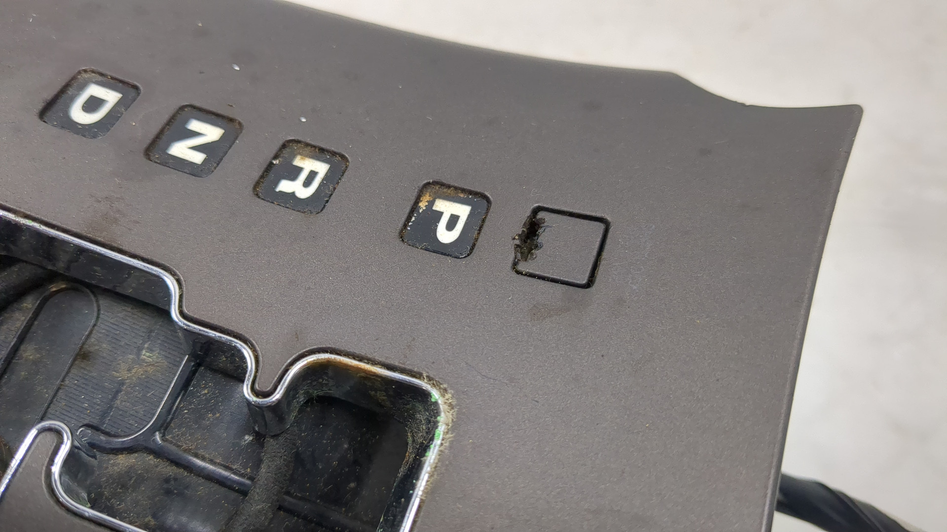 Кулиса МКПП / АКПП