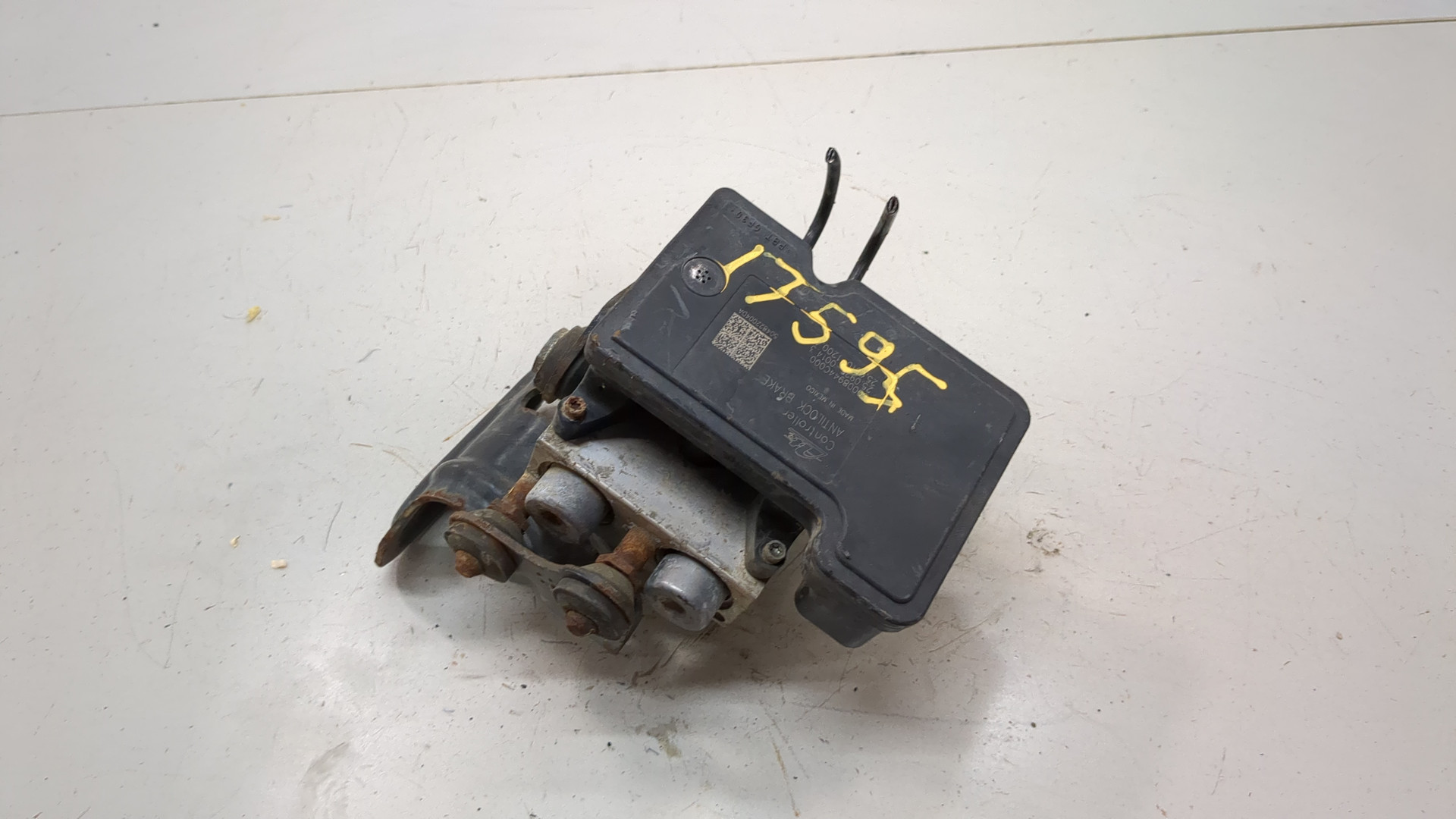 Блок ABS (насос)