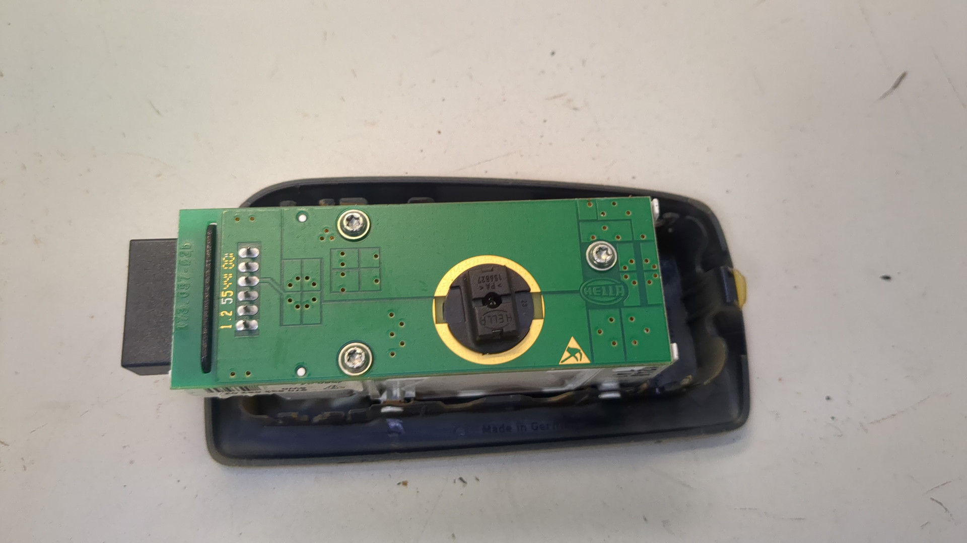 Плафон салонный