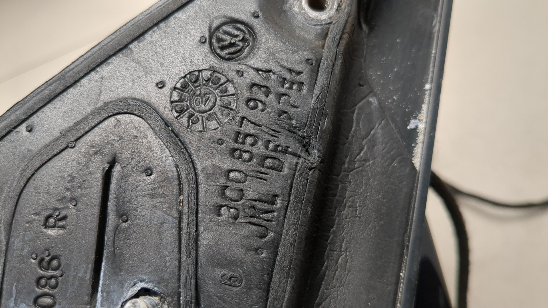 Зеркало правое электрическое