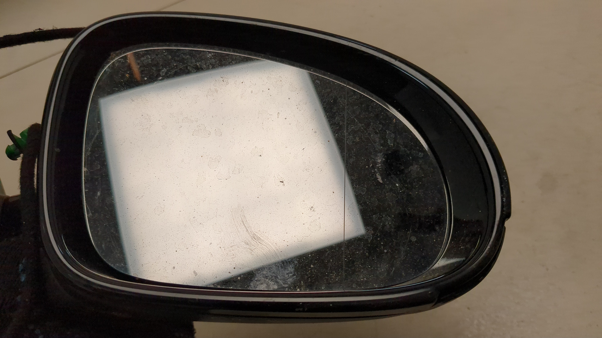 Зеркало правое электрическое