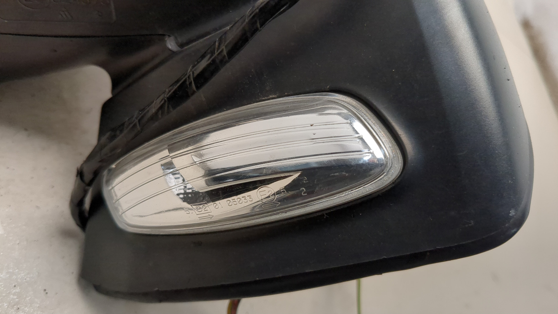 Зеркало правое электрическое