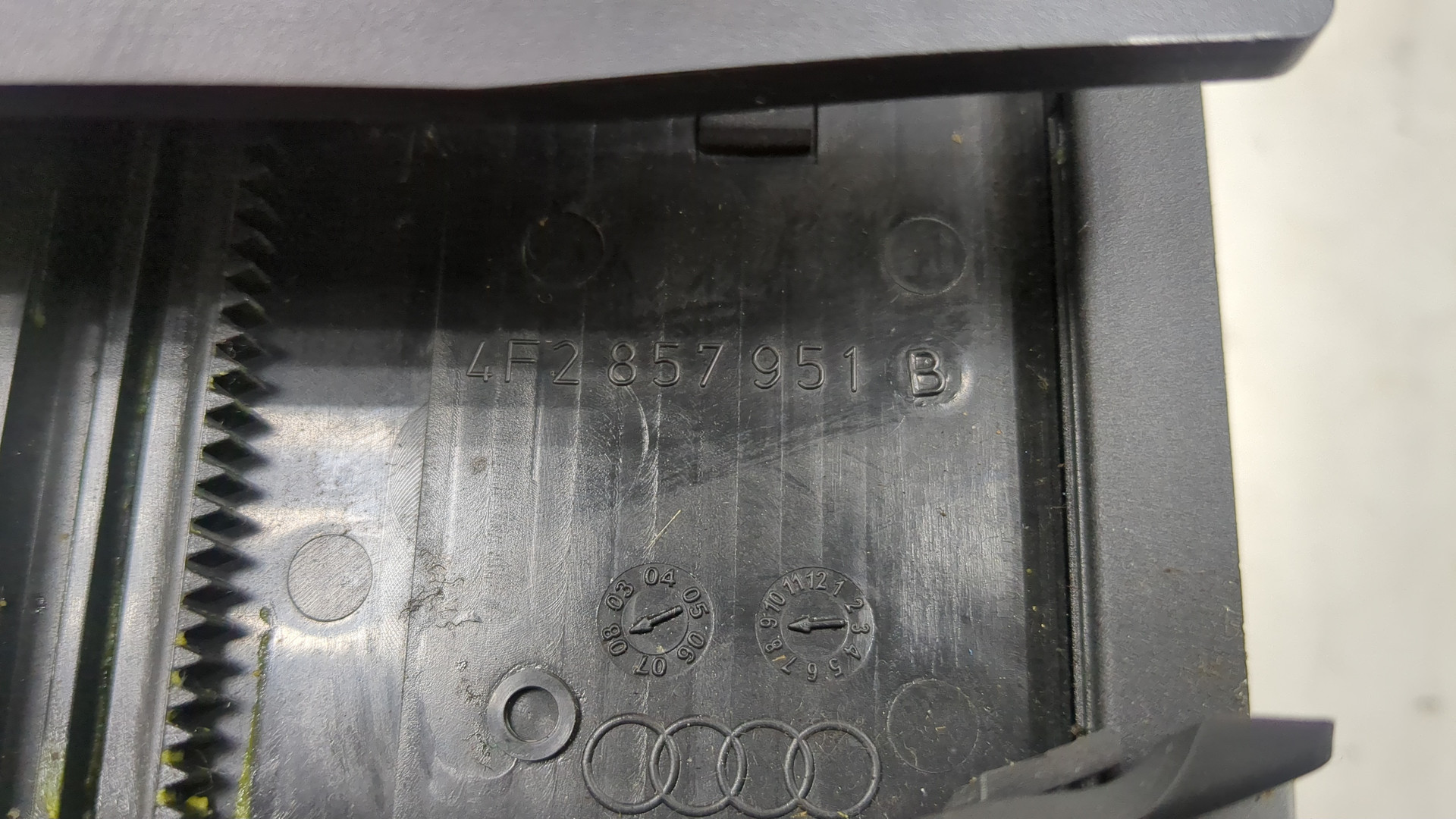 Пепельница