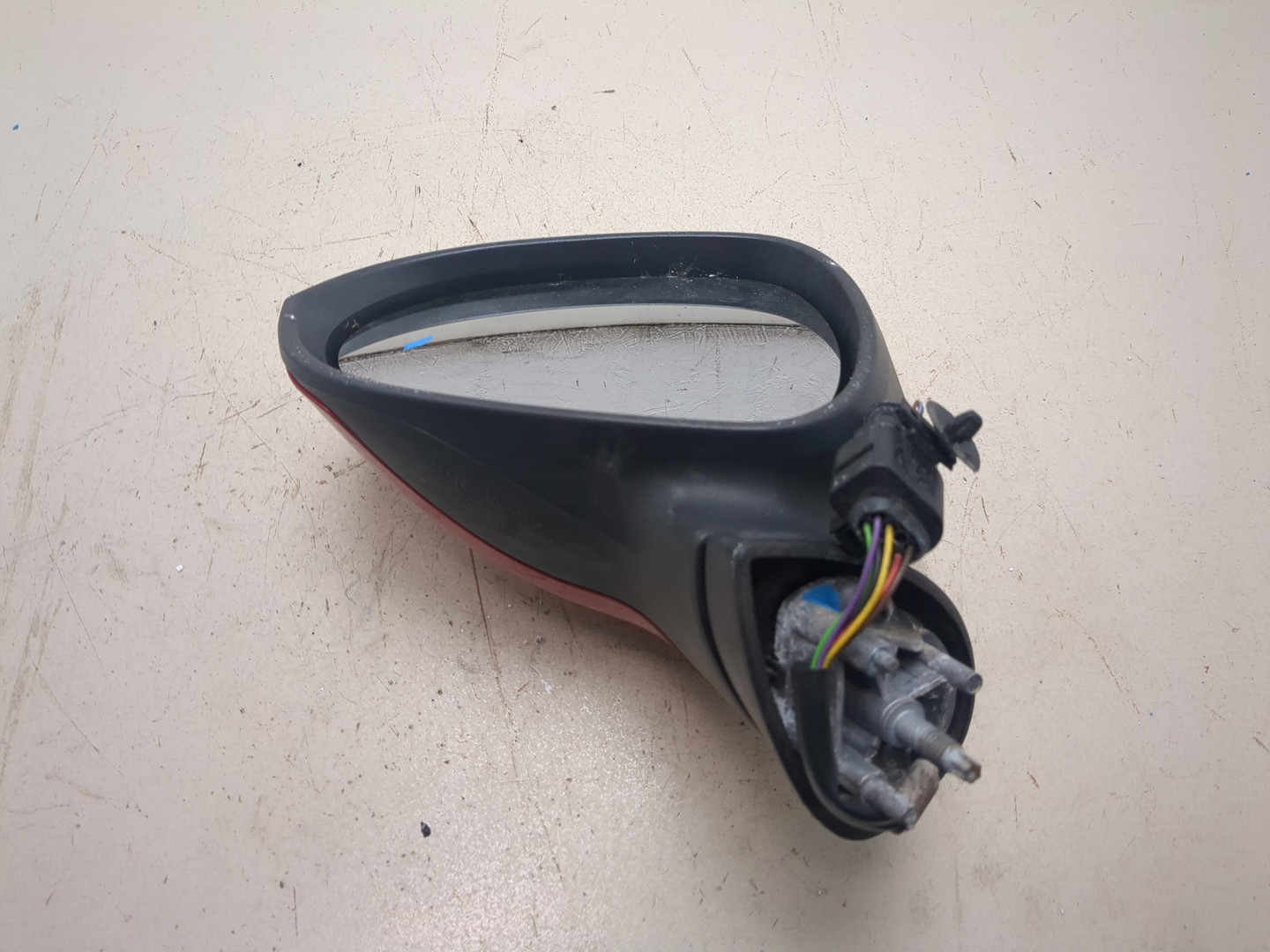 Зеркало левое электрическое