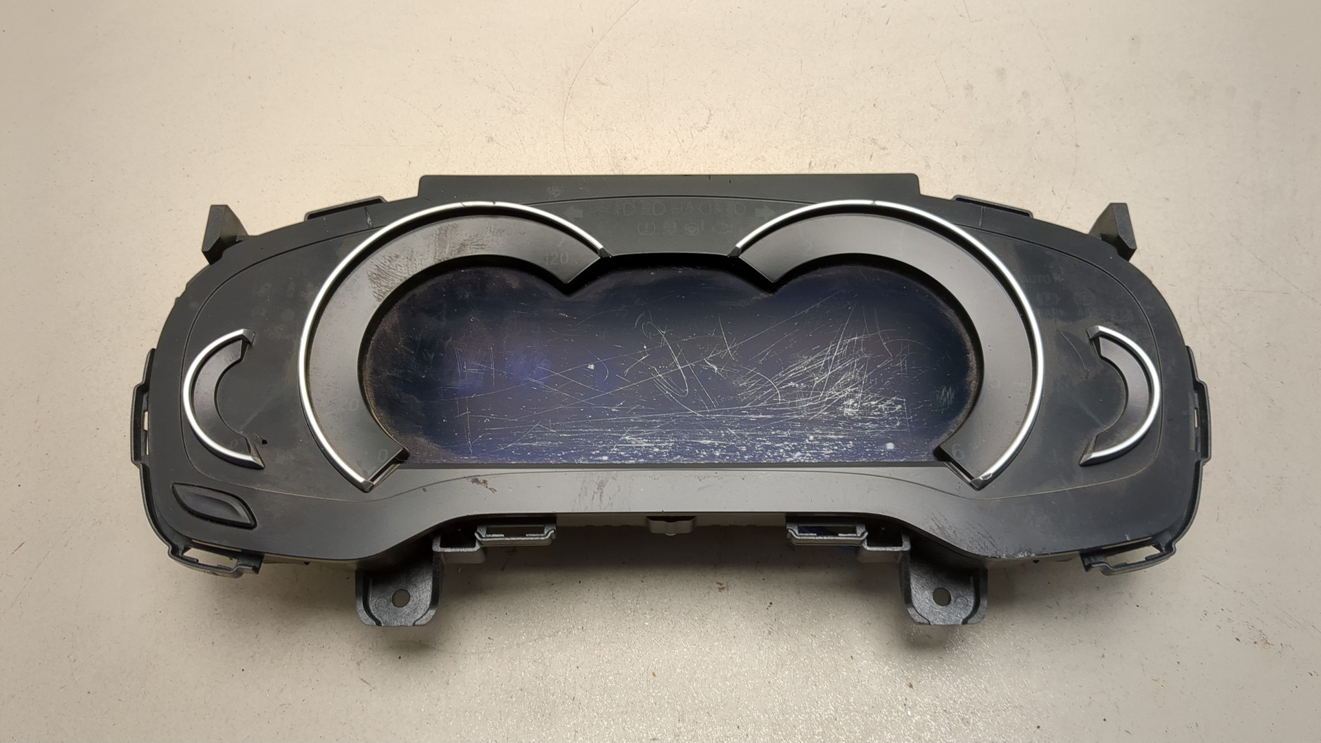 Панель приборов