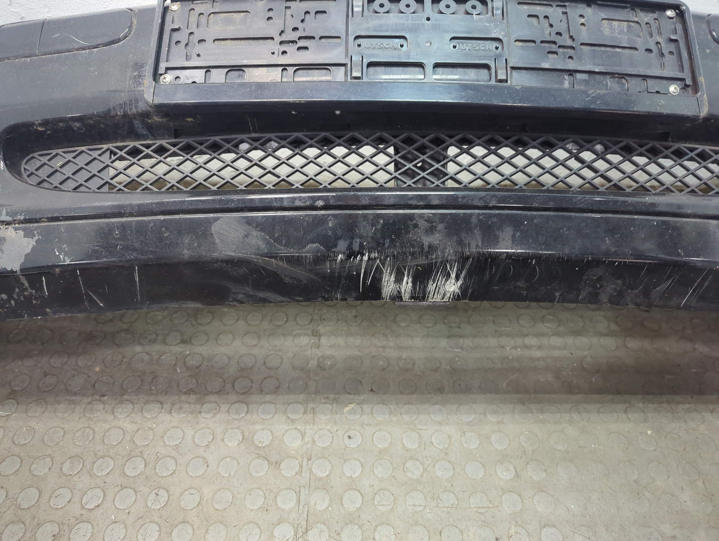 Бампер передний