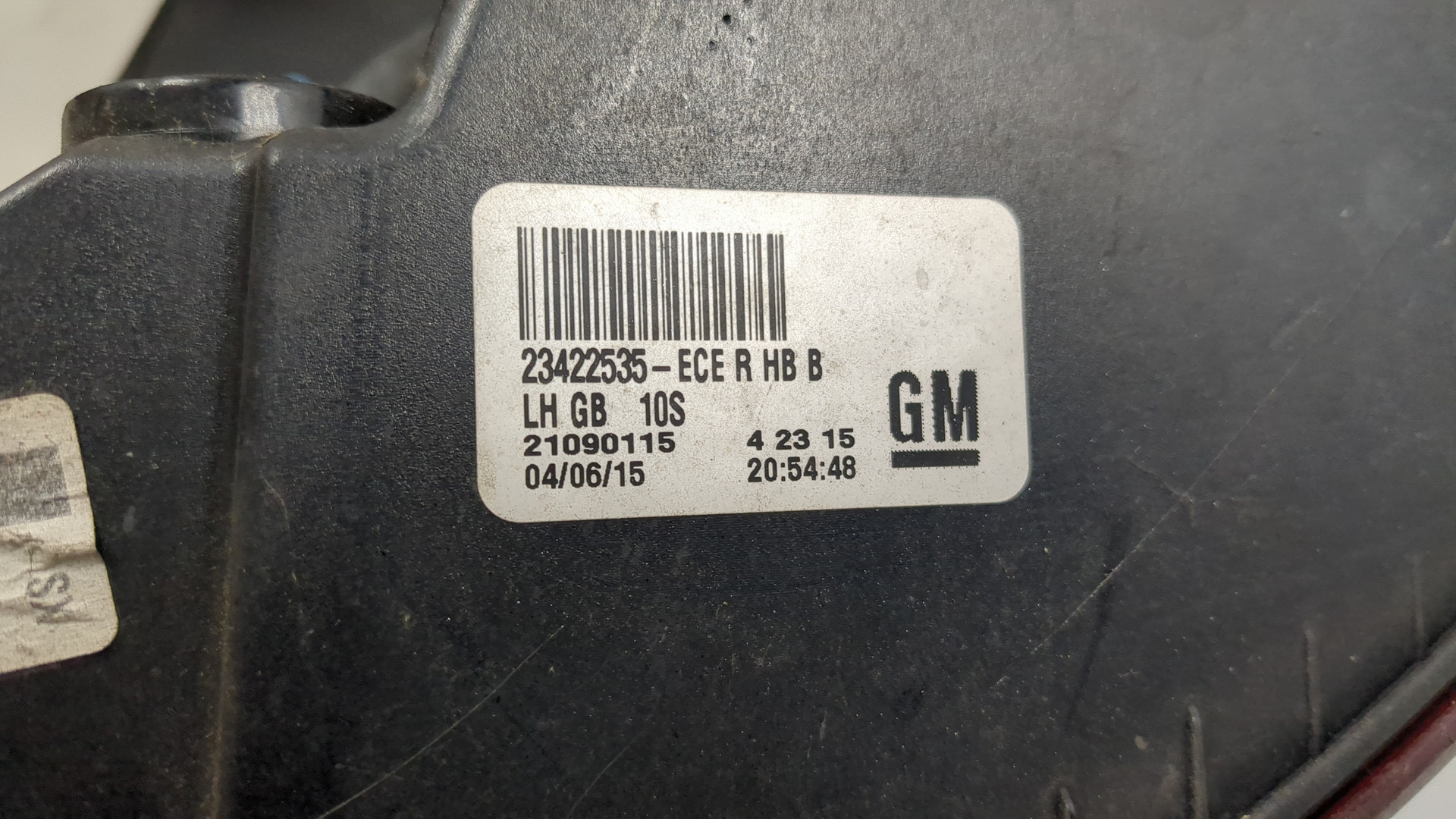 Фонарь задний левый