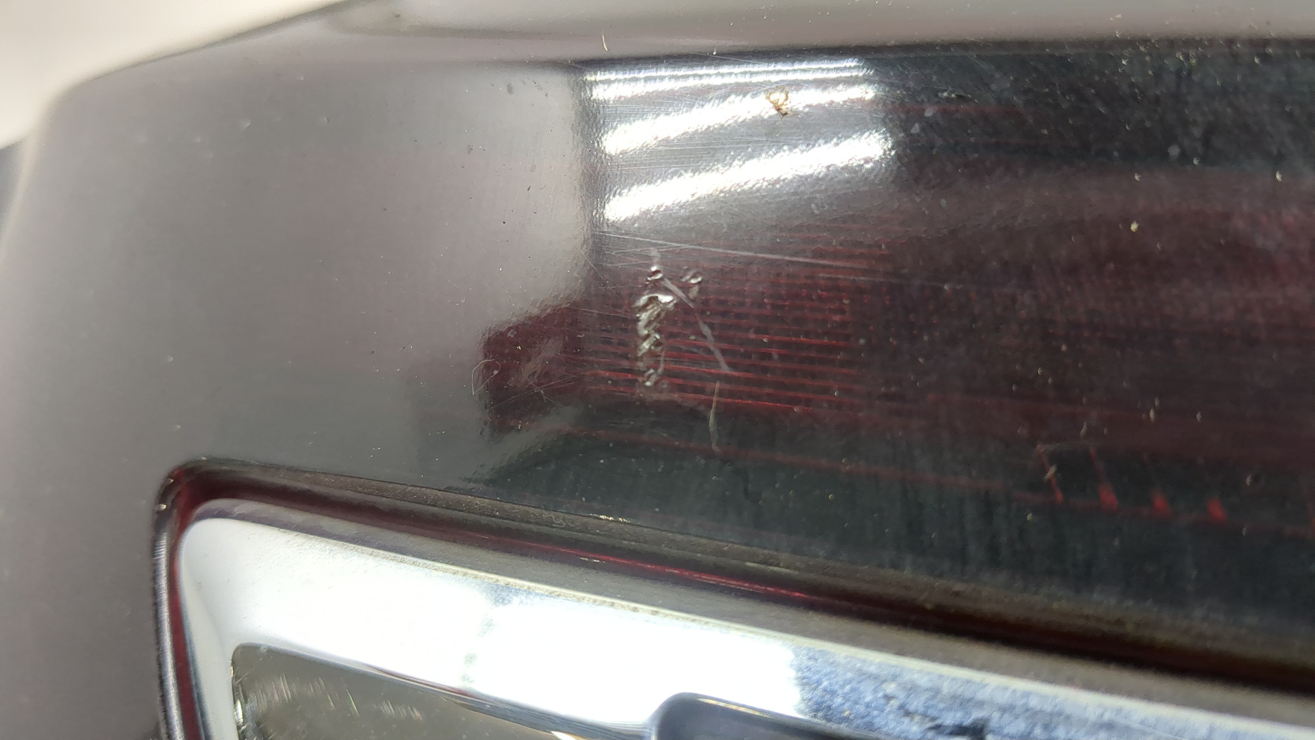 Фонарь задний левый