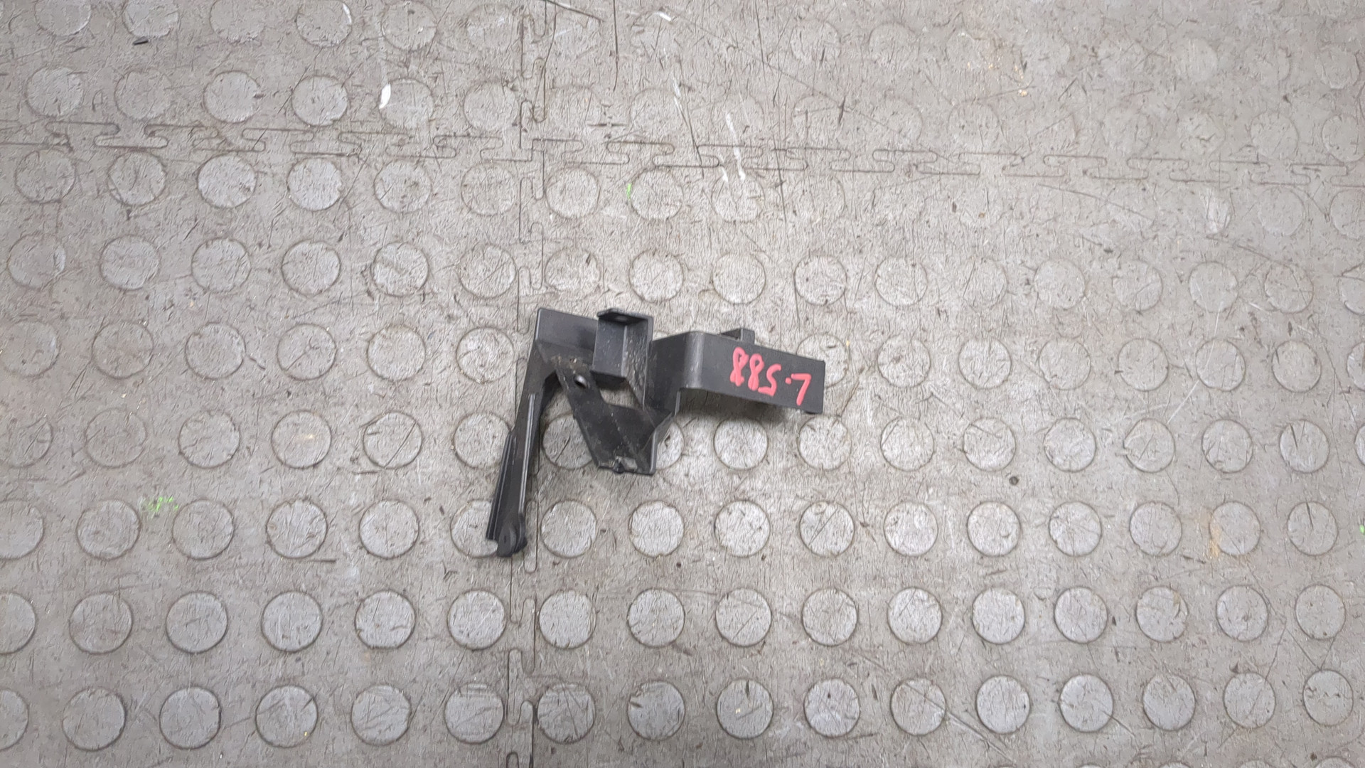 Кронштейн (сопут. товар)